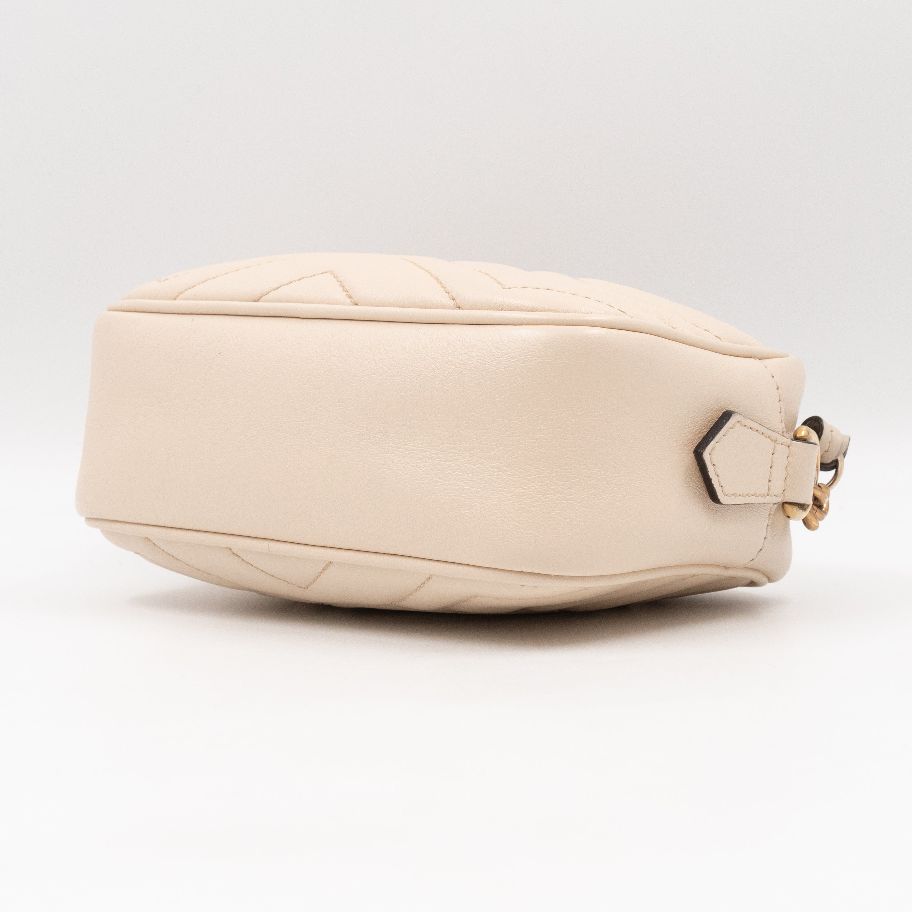 GG Marmont Matelassé Mini Cream Leather Bag