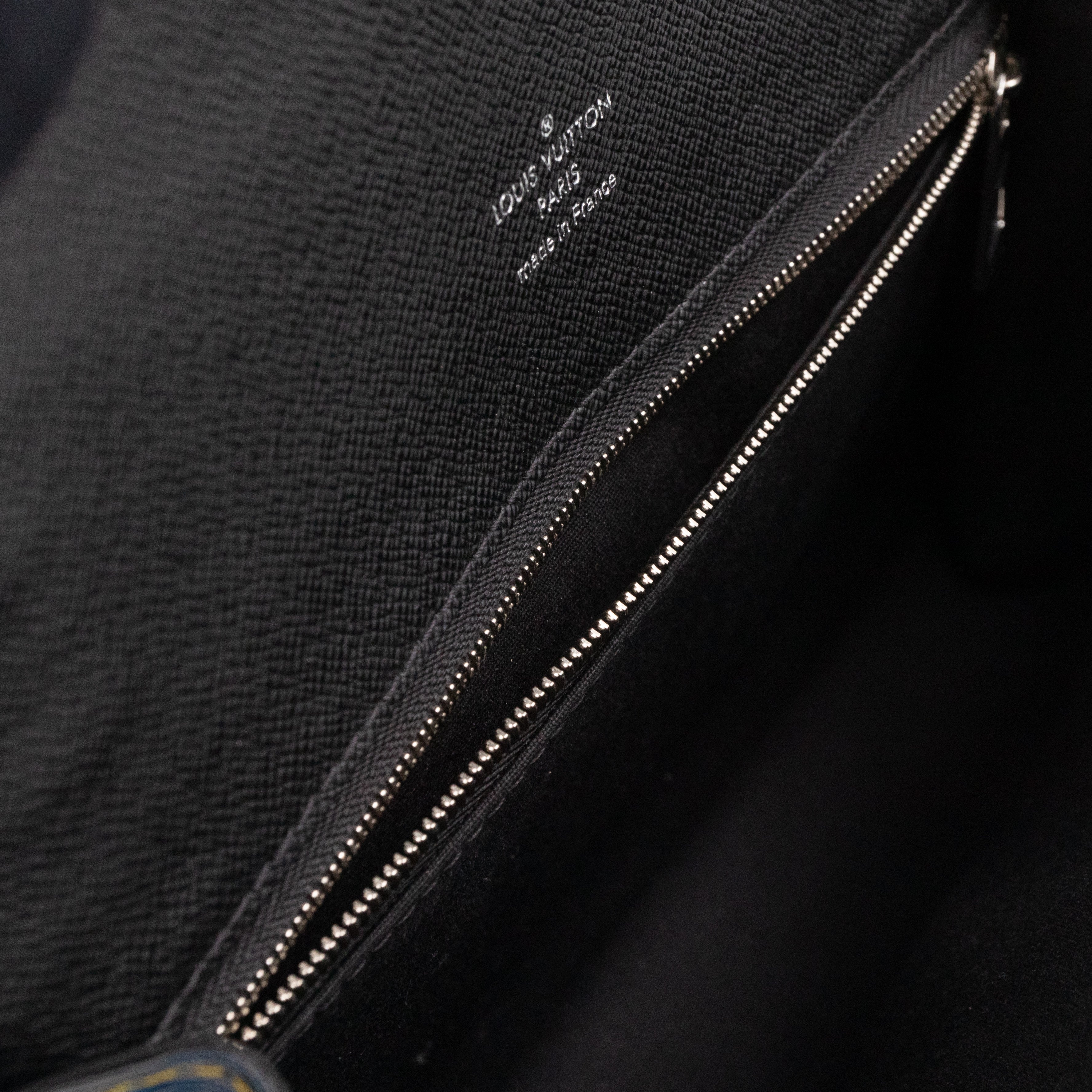 Clery Clutch Denim Light Epi & Black Leather