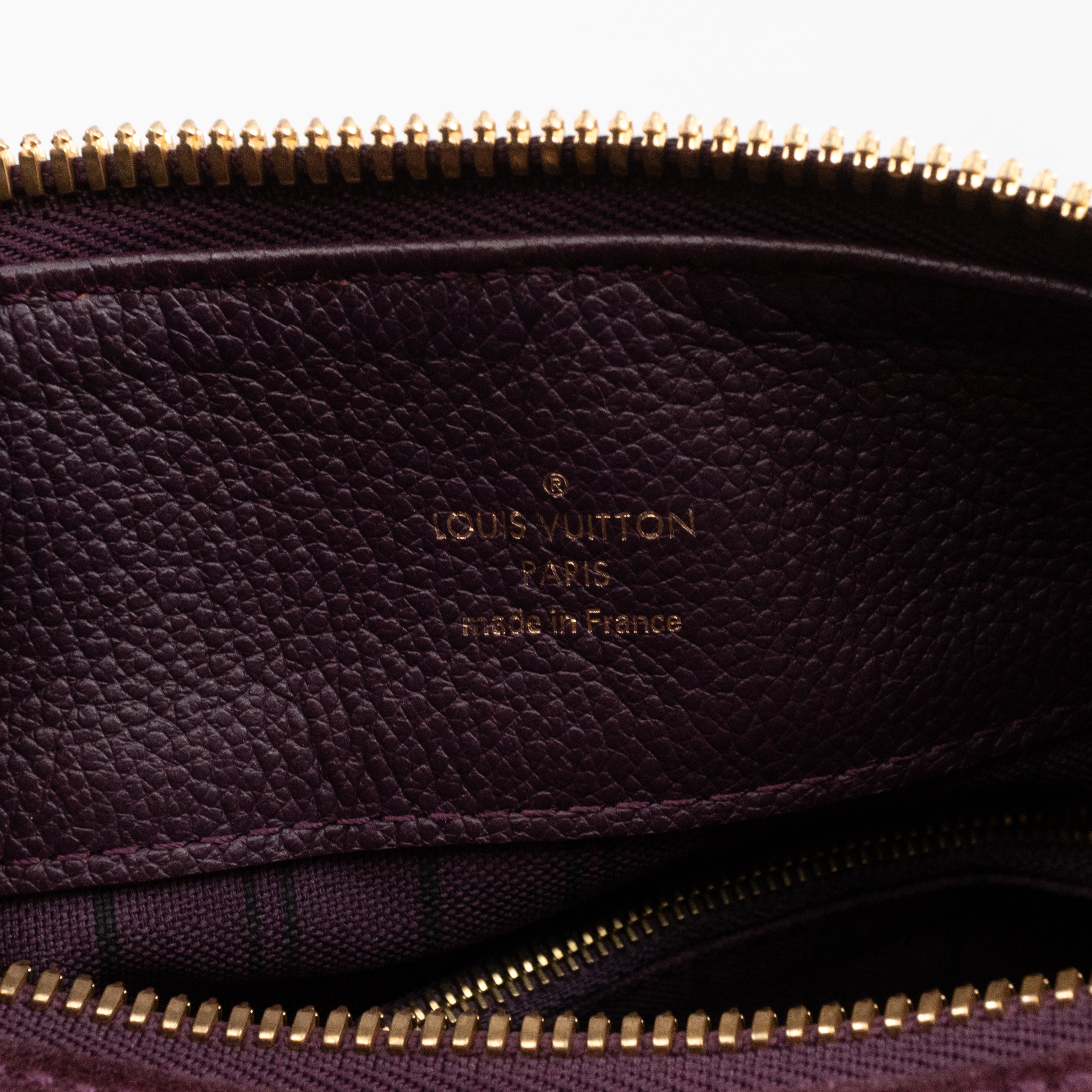 Audacieuse MM Aubergine Monogram Empreinte
