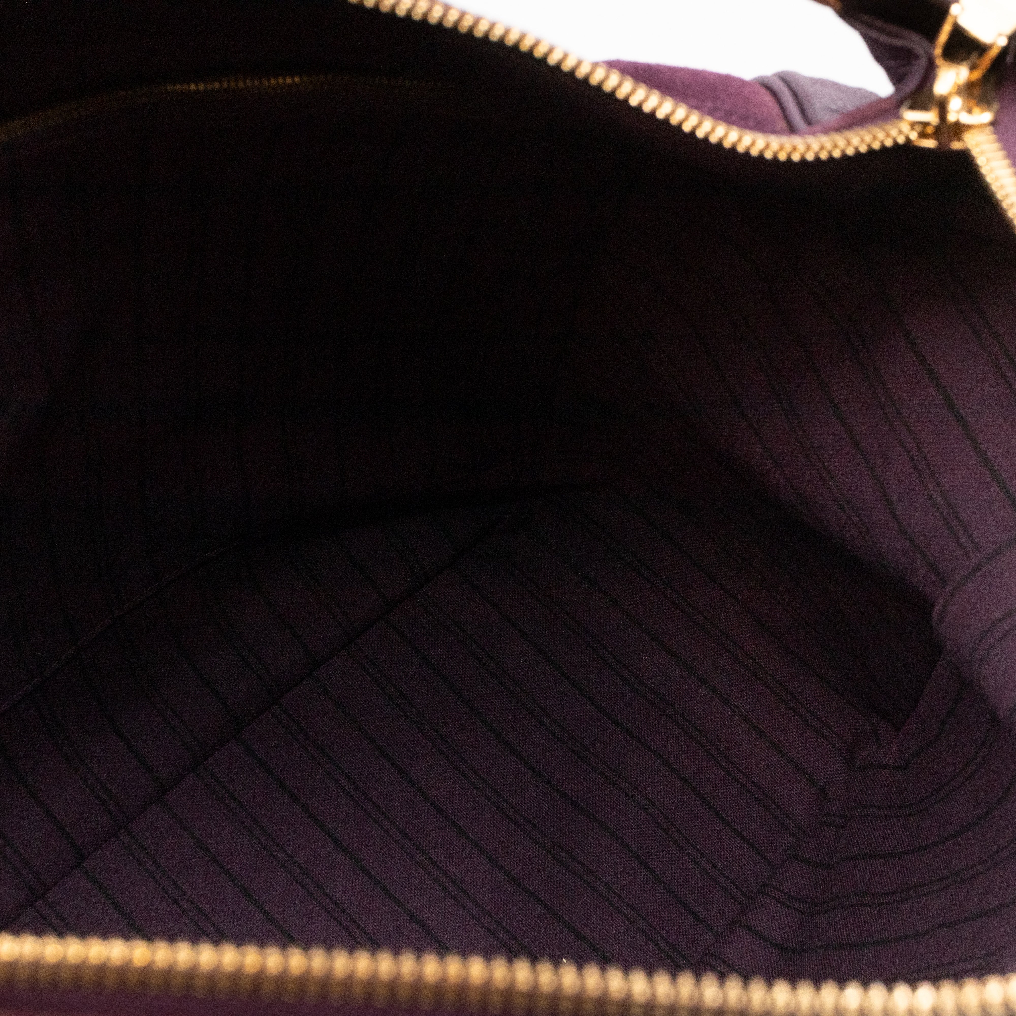 Audacieuse MM Aubergine Monogram Empreinte