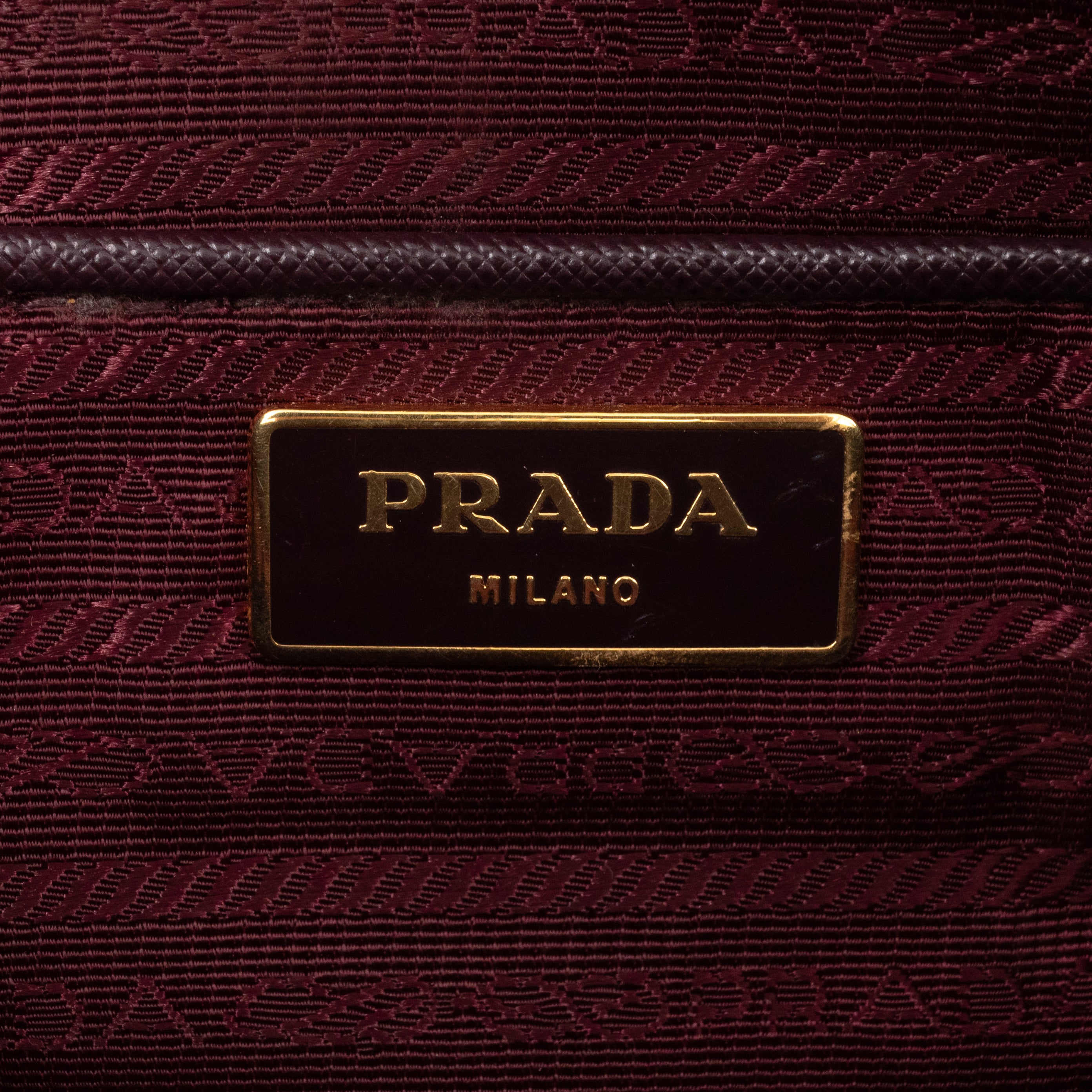 Galleria Large Double Zip Burgundy Saffiano Leather