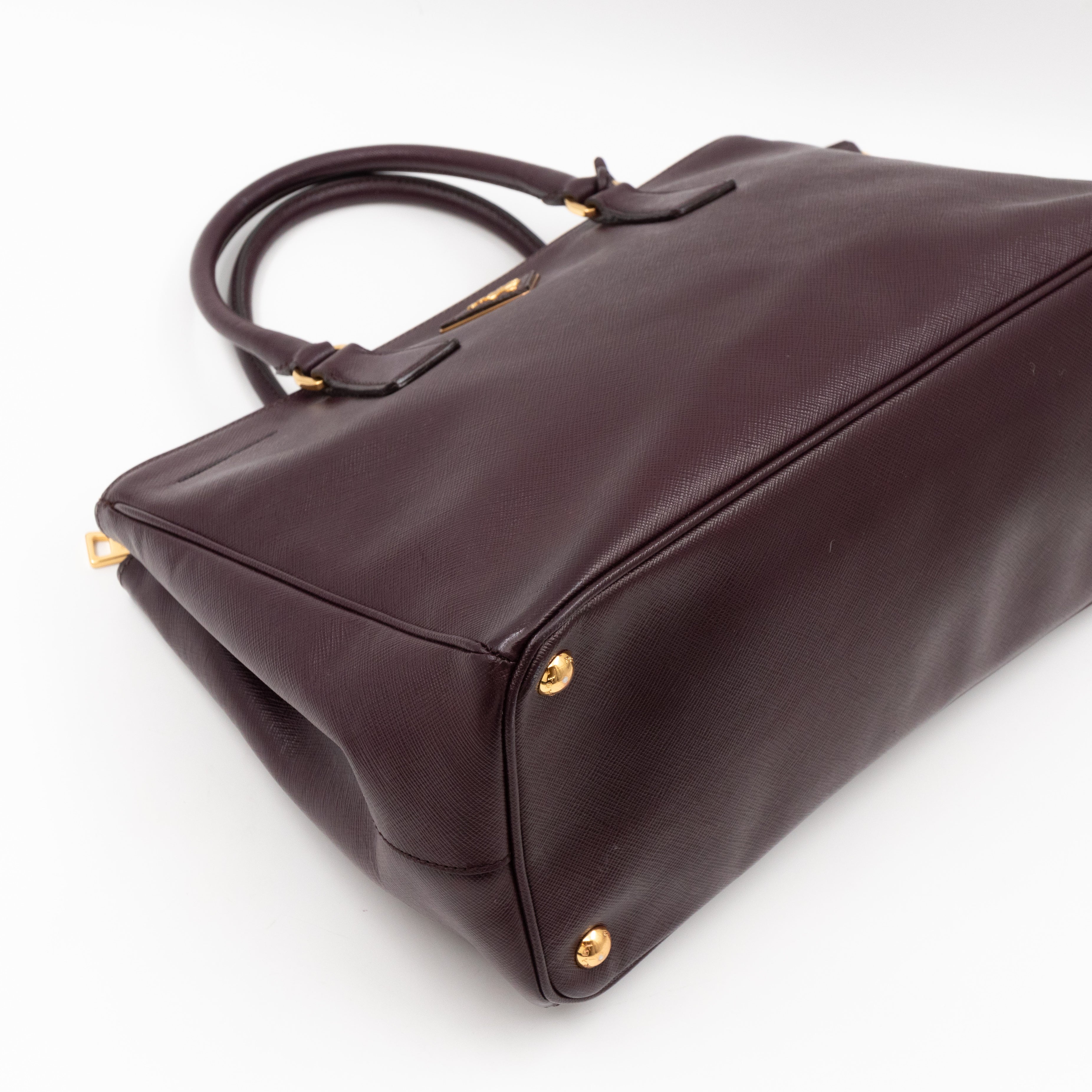 Galleria Large Double Zip Burgundy Saffiano Leather