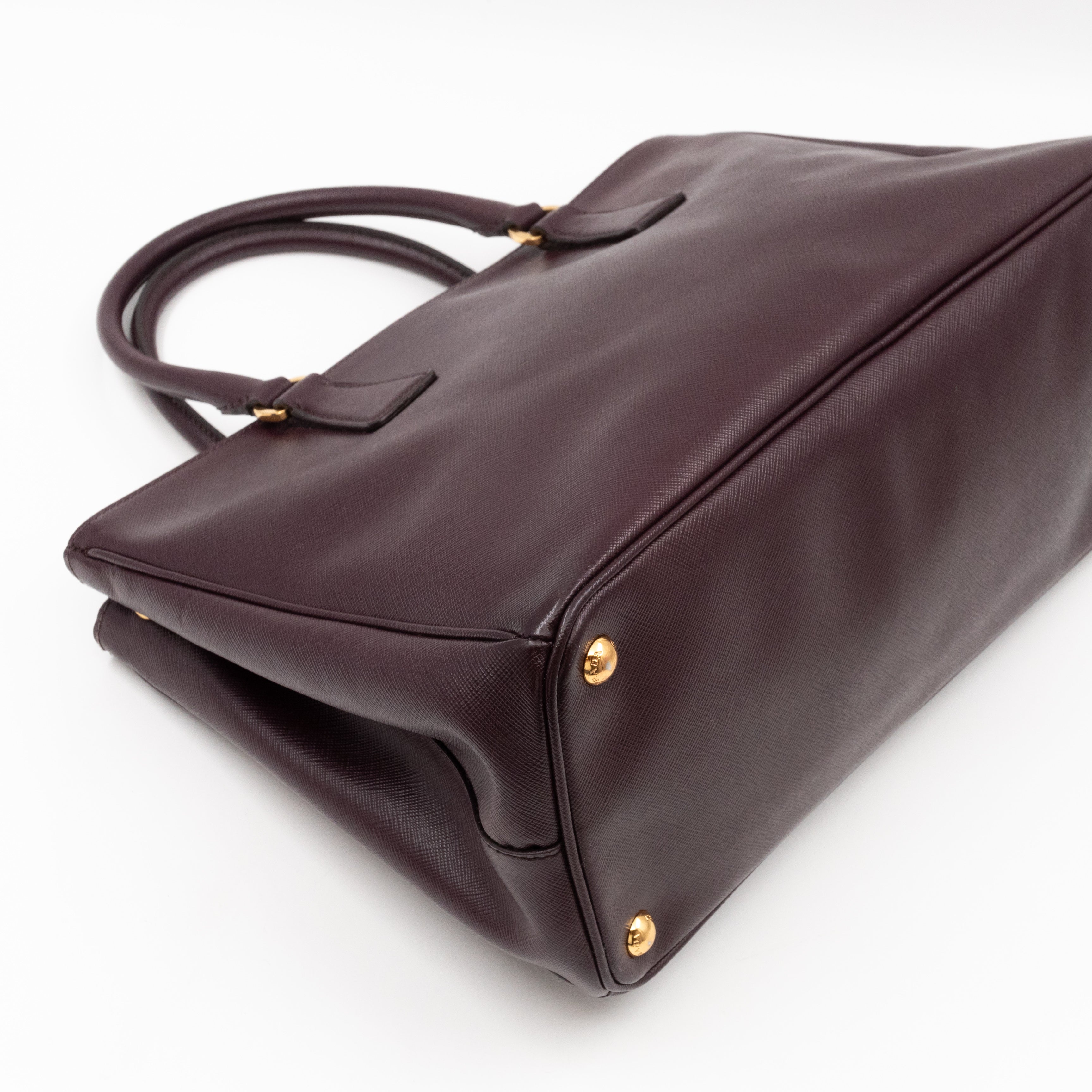 Galleria Large Double Zip Burgundy Saffiano Leather