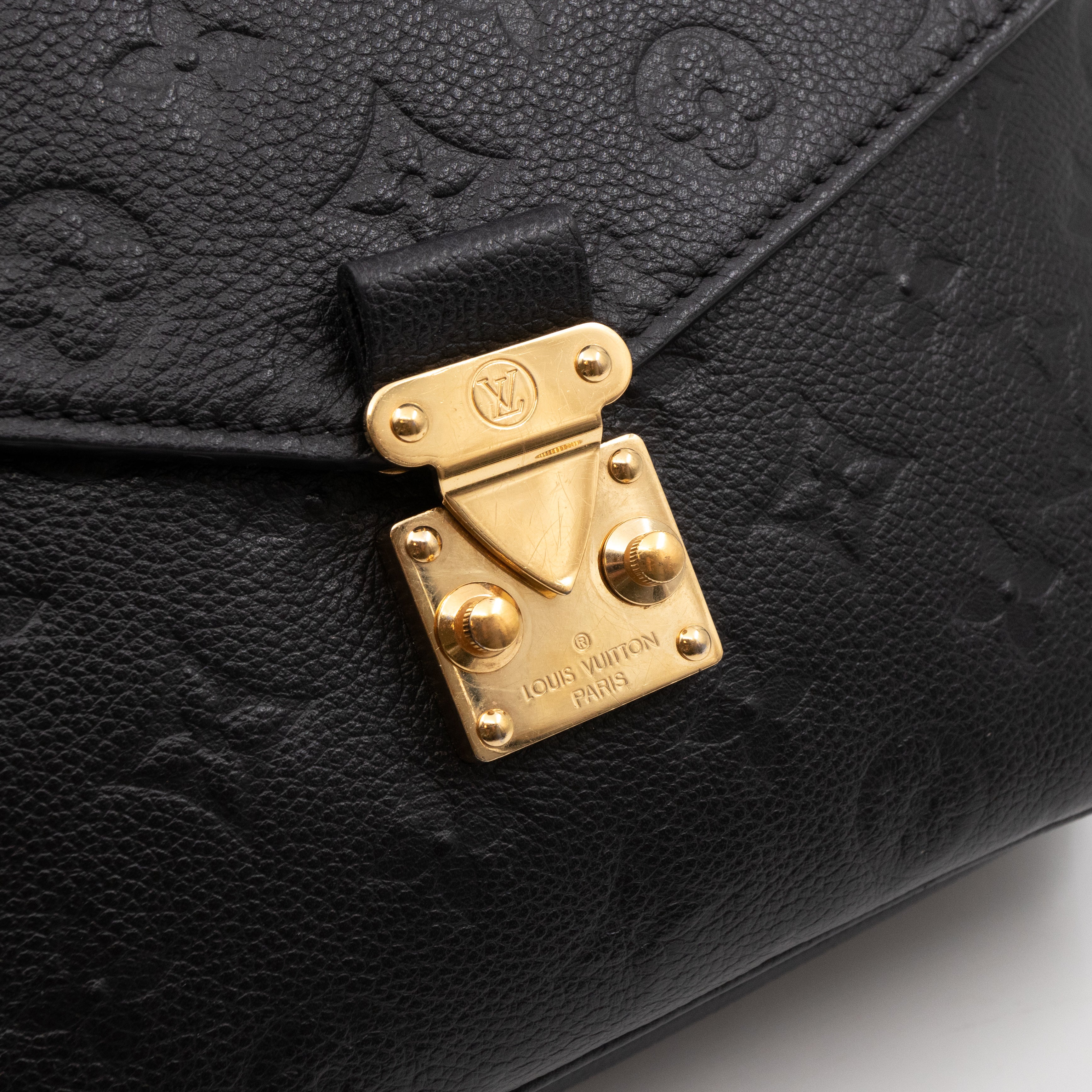 Pochette Metis Black Monogram Empreinte Leather
