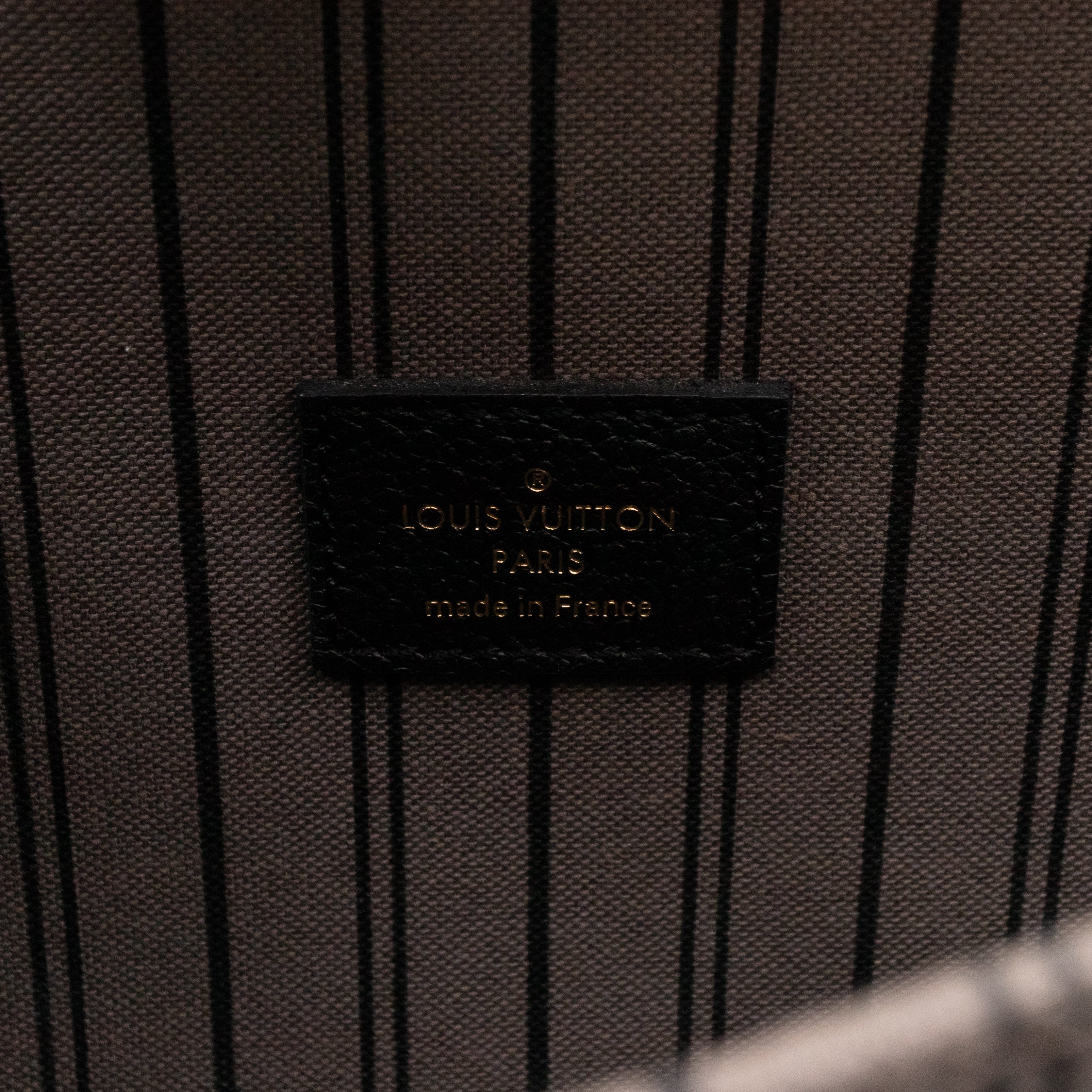 Pochette Metis Black Monogram Empreinte Leather