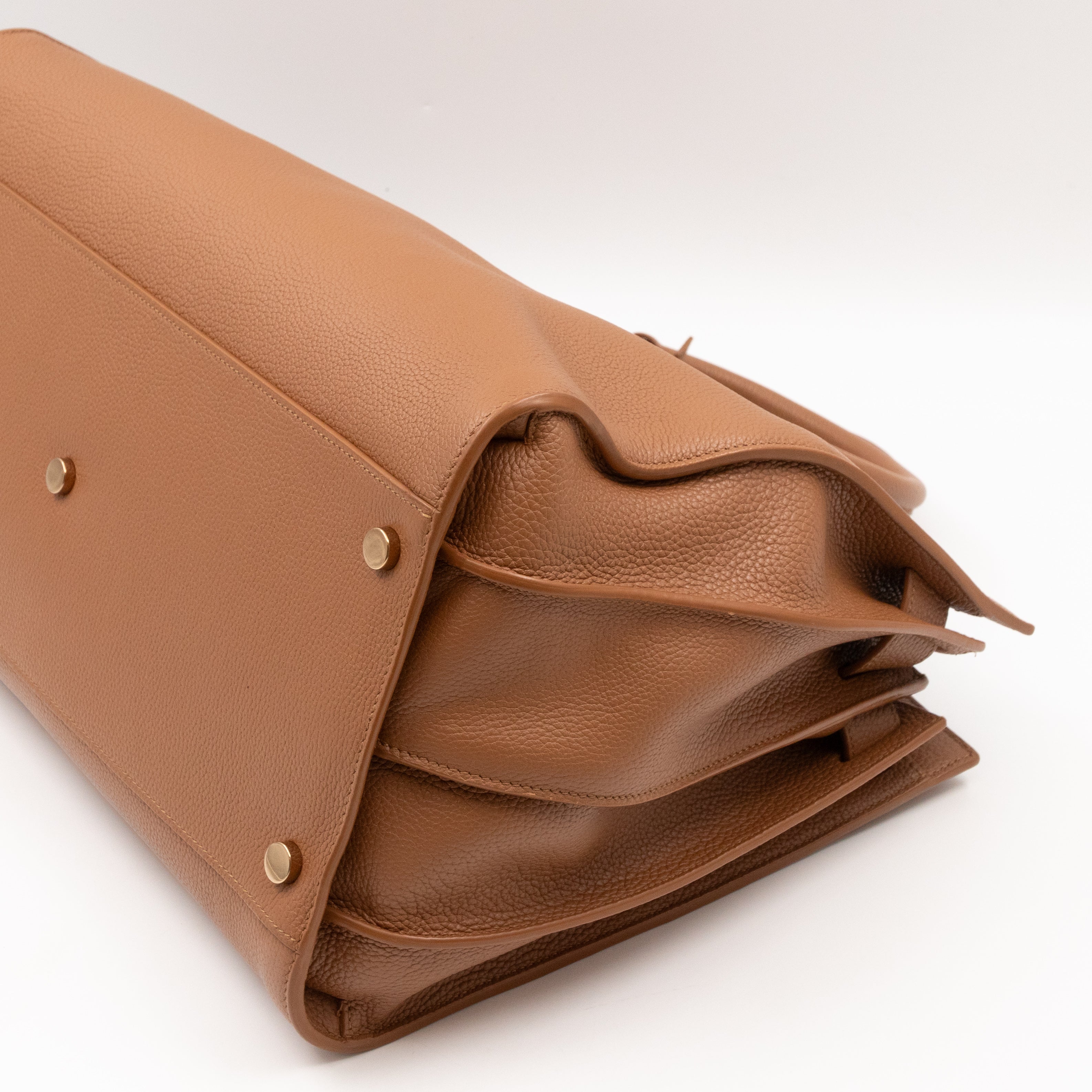 Sac de Jour Medium Cinnamon Supple Grained Leather