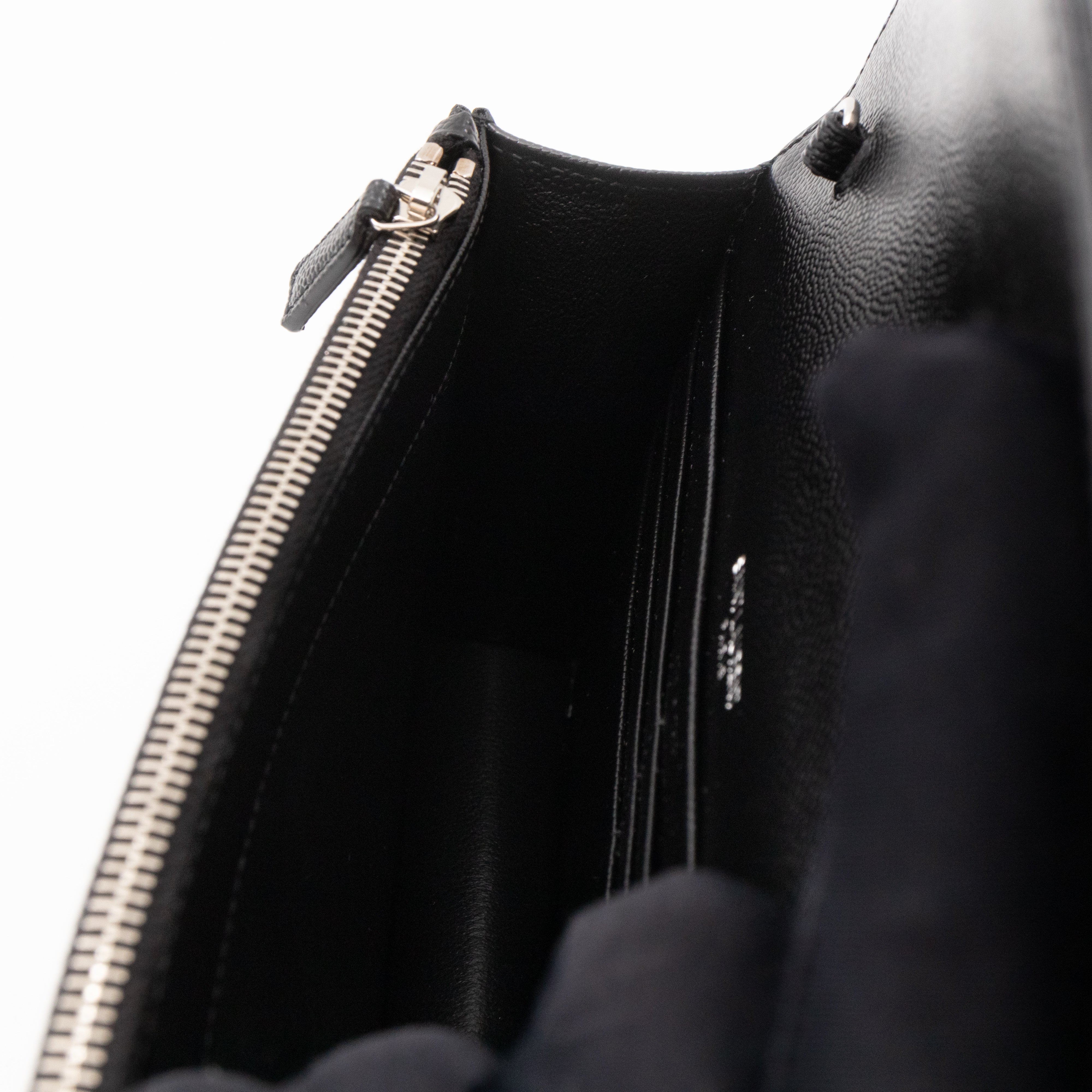 Cassandre Envelope Chain Wallet Black Grained Leather