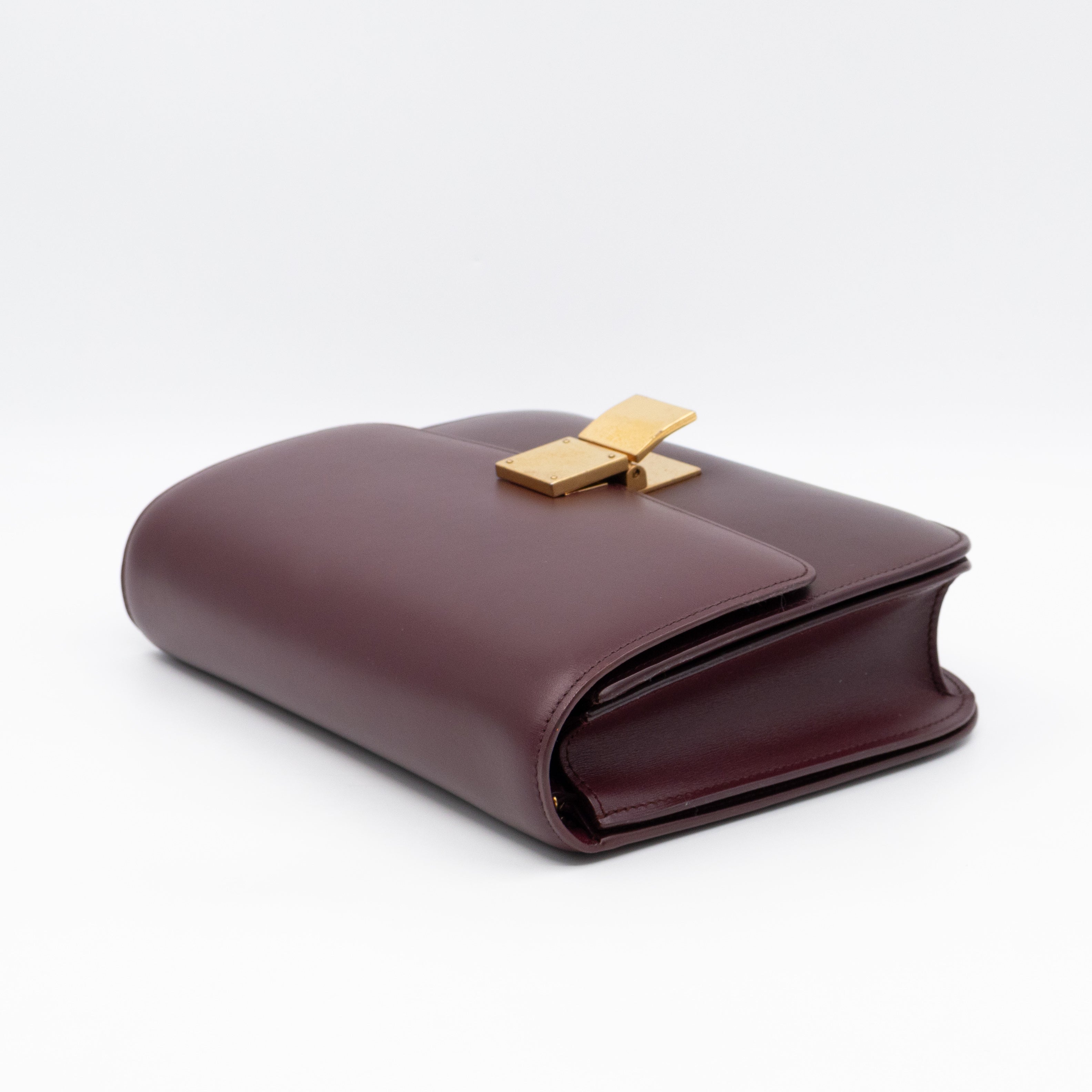 Classic Box Medium Burgundy Leather