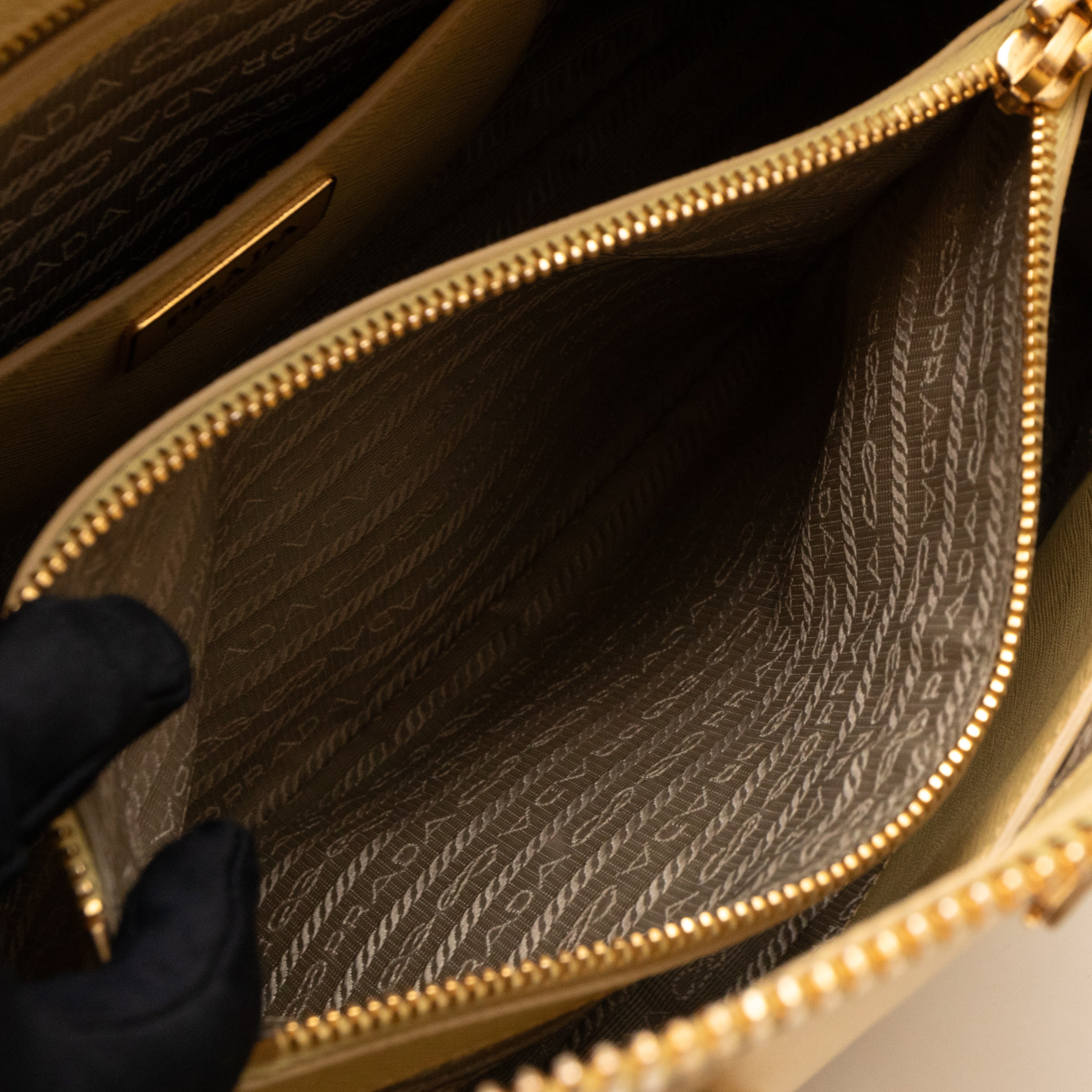Promenade Large Yellow Saffiano Leather