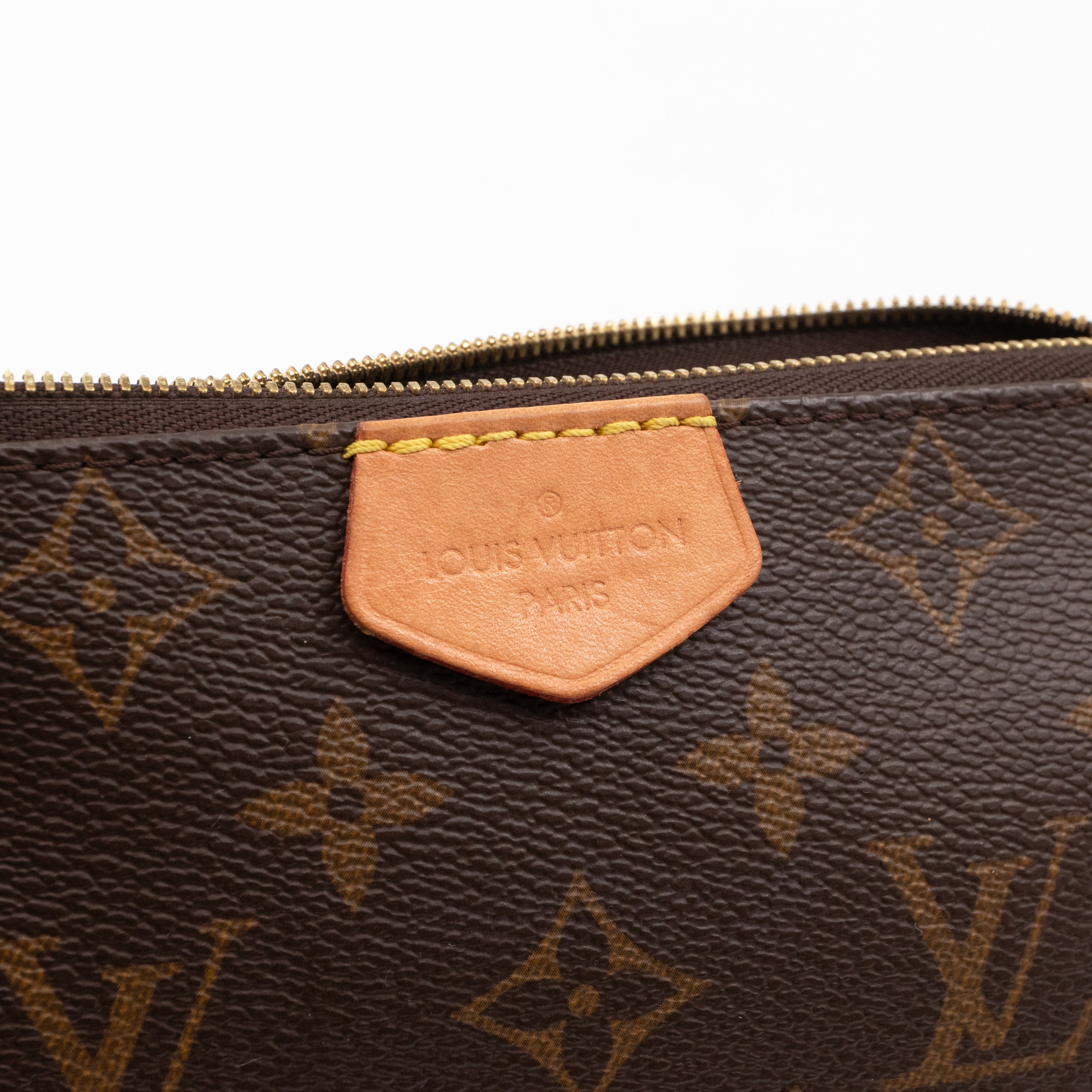 Pochette Monogram