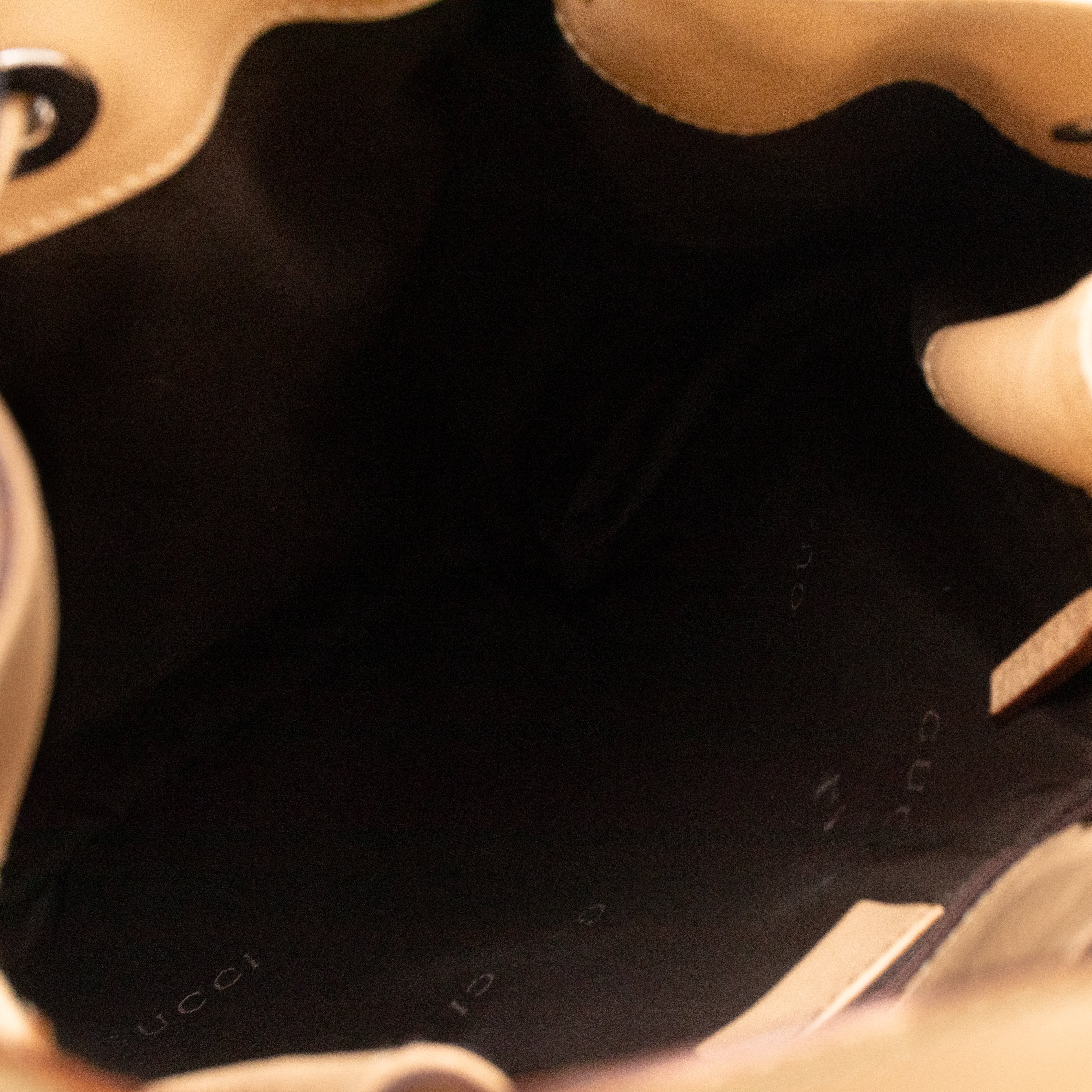 Vintage Drawstring Hobo Bag Beige Leather