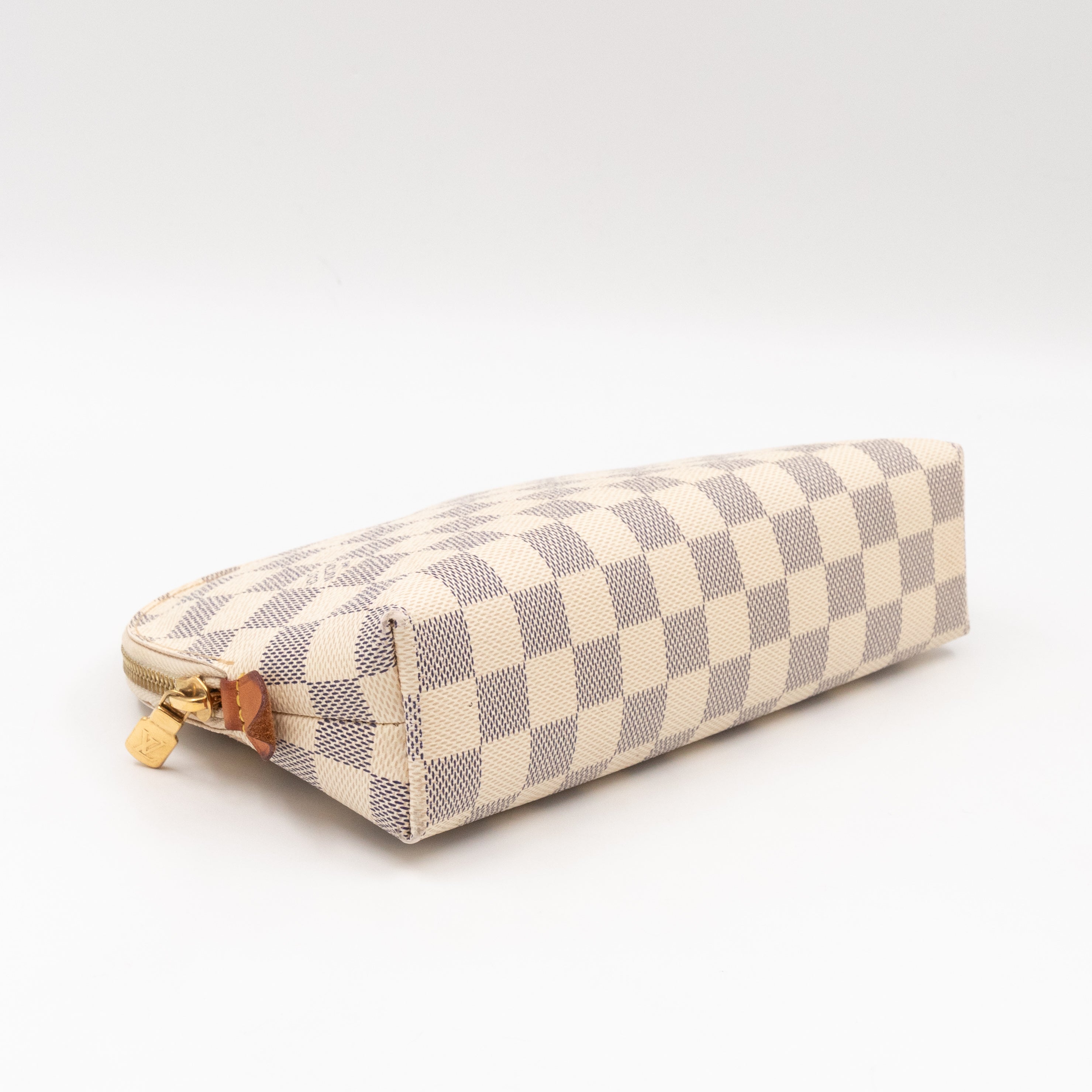 Cosmetic Pouch MM Damier Azur