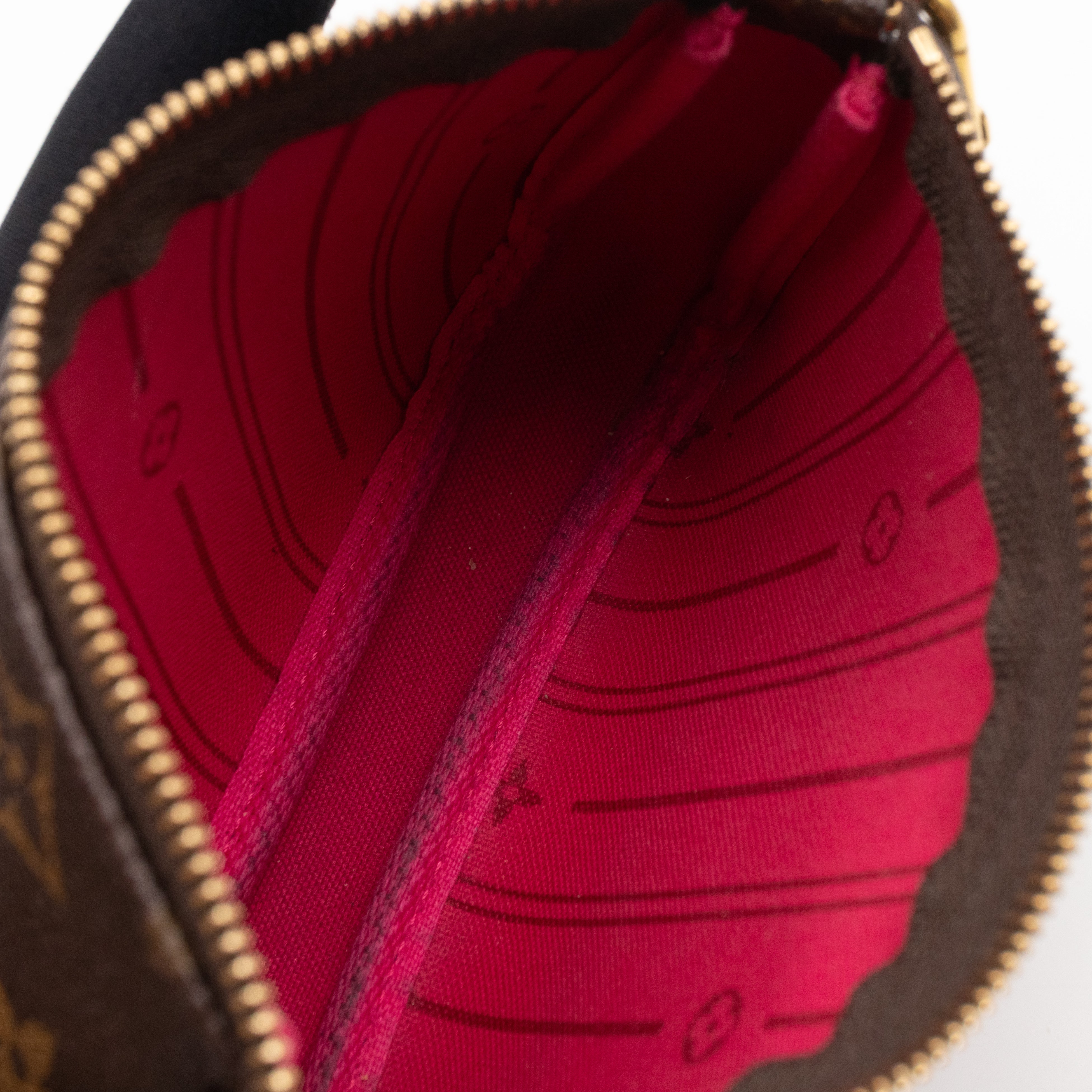 Mini Pochette Accessoires Monogram My LV Heritage Fuchsia White