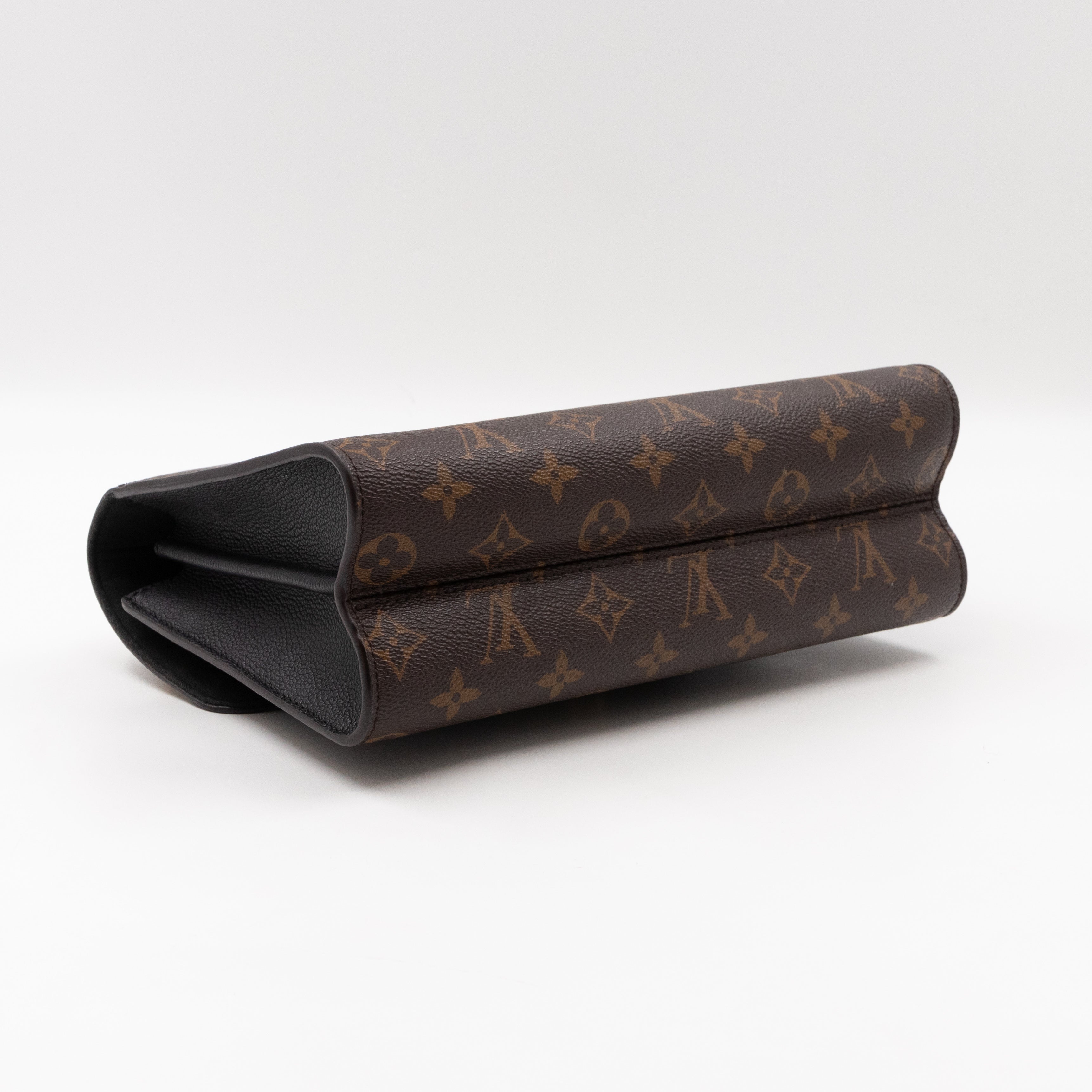 Victoire Monogram Black