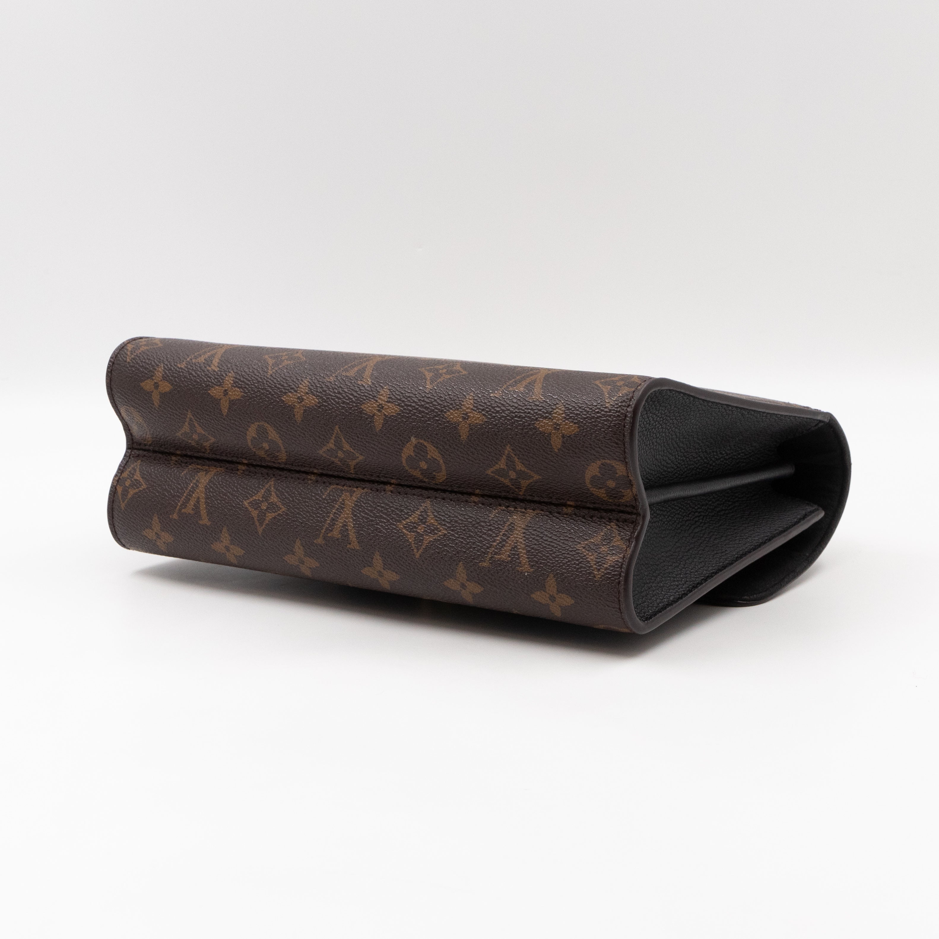 Victoire Monogram Black