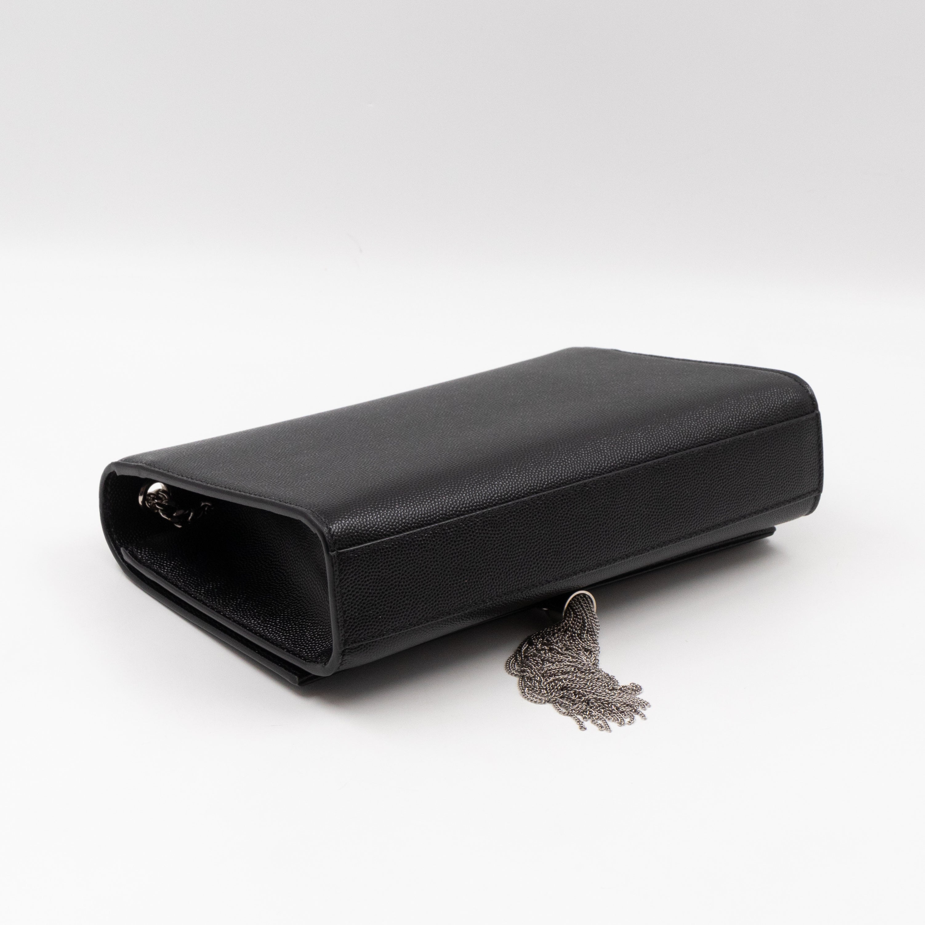 Kate Medium Tassel Black Grained Leather Silver