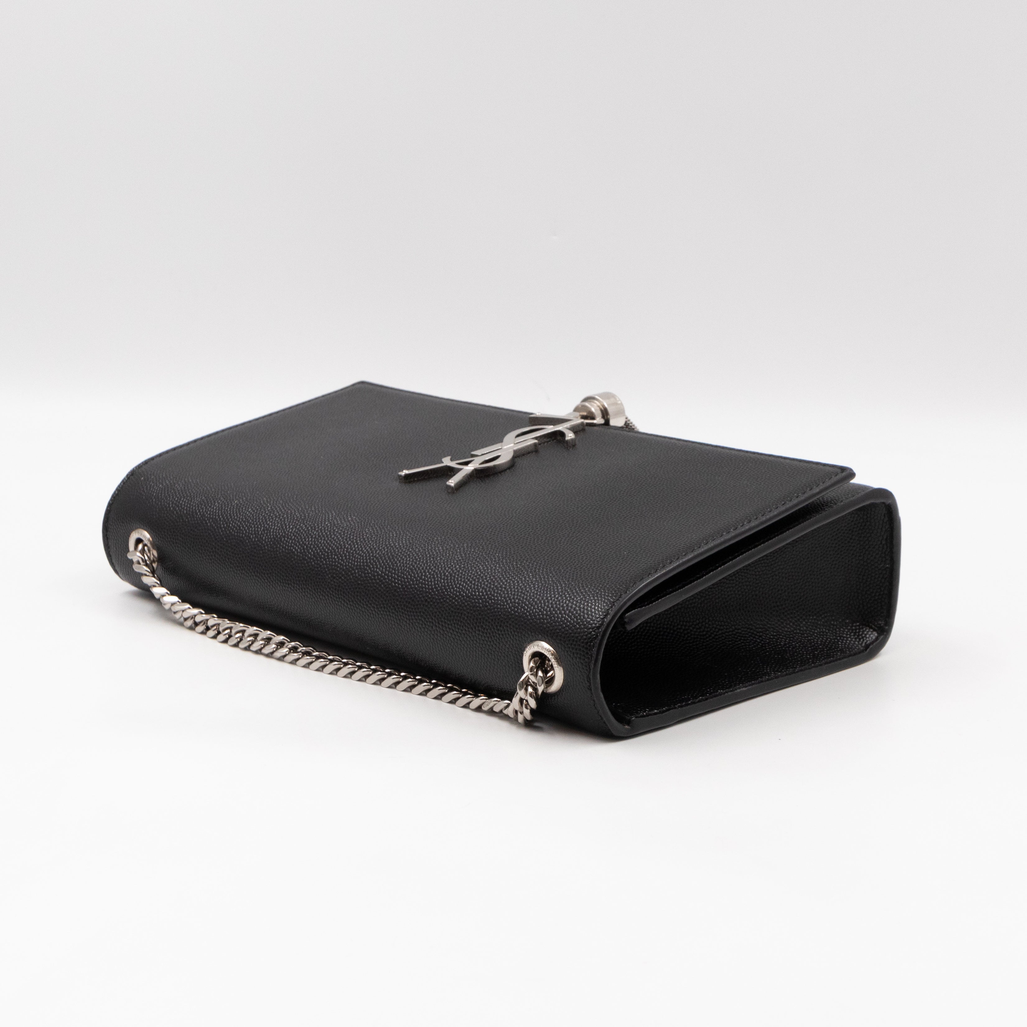 Kate Medium Tassel Black Grained Leather Silver
