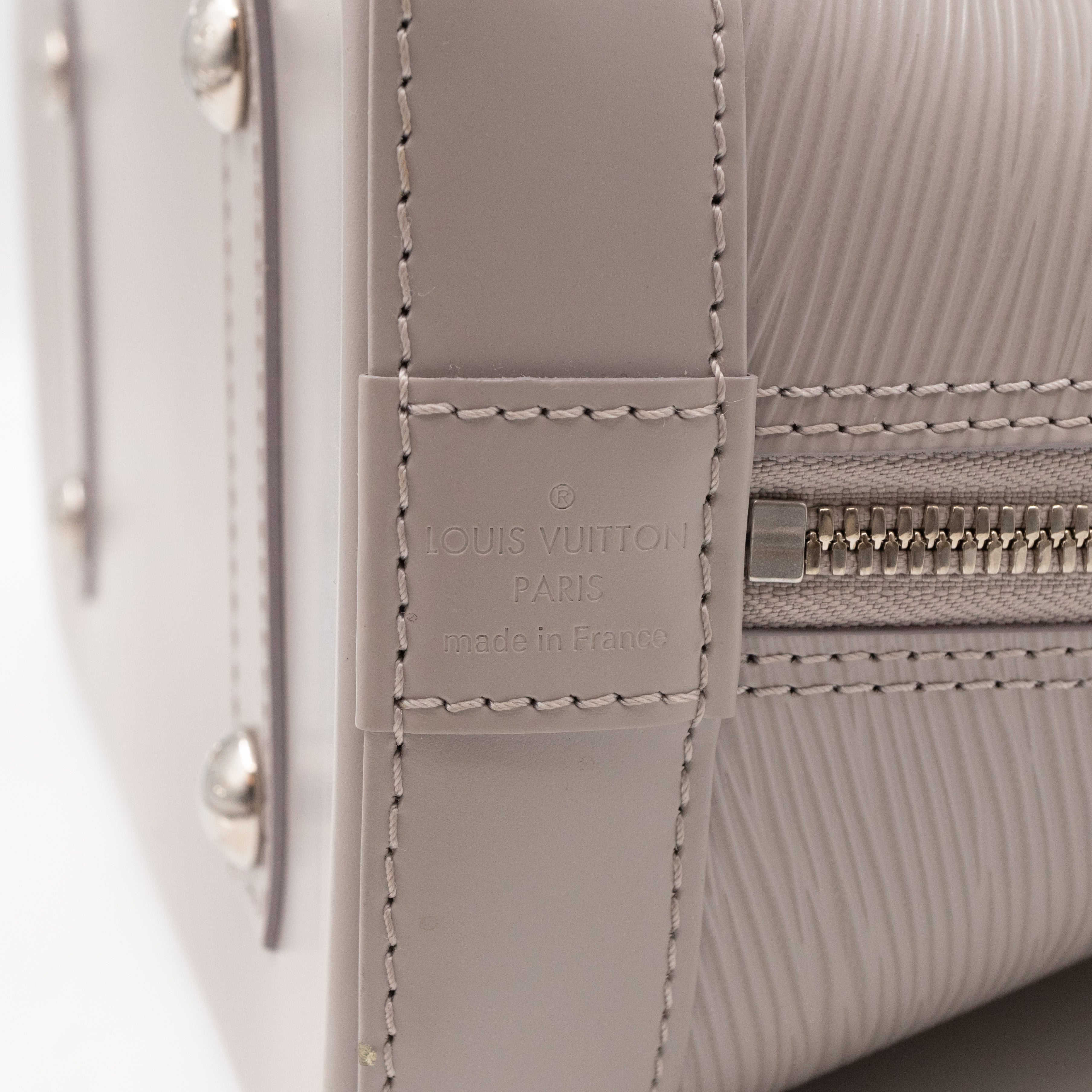 Alma PM Gres Epi Leather