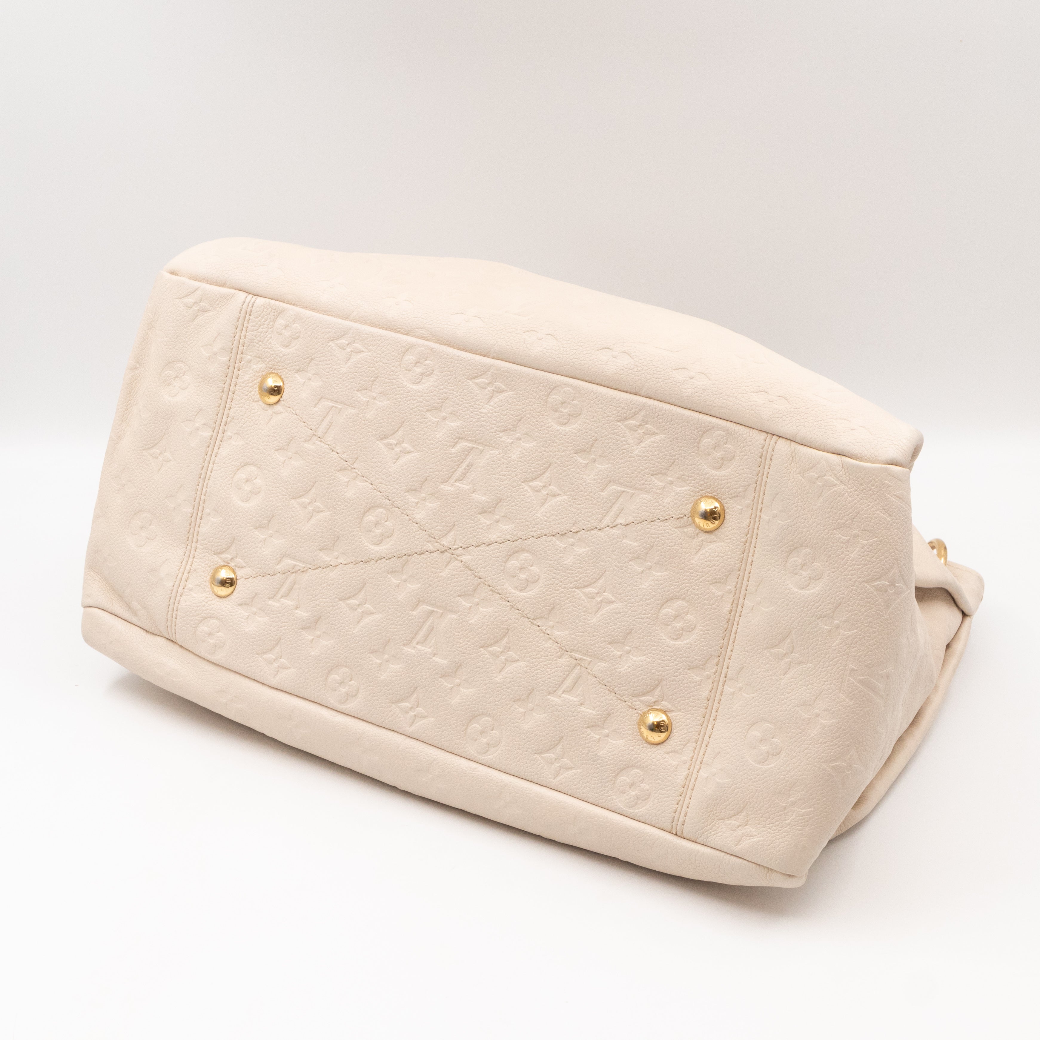 Artsy MM Monogram Empreinte White