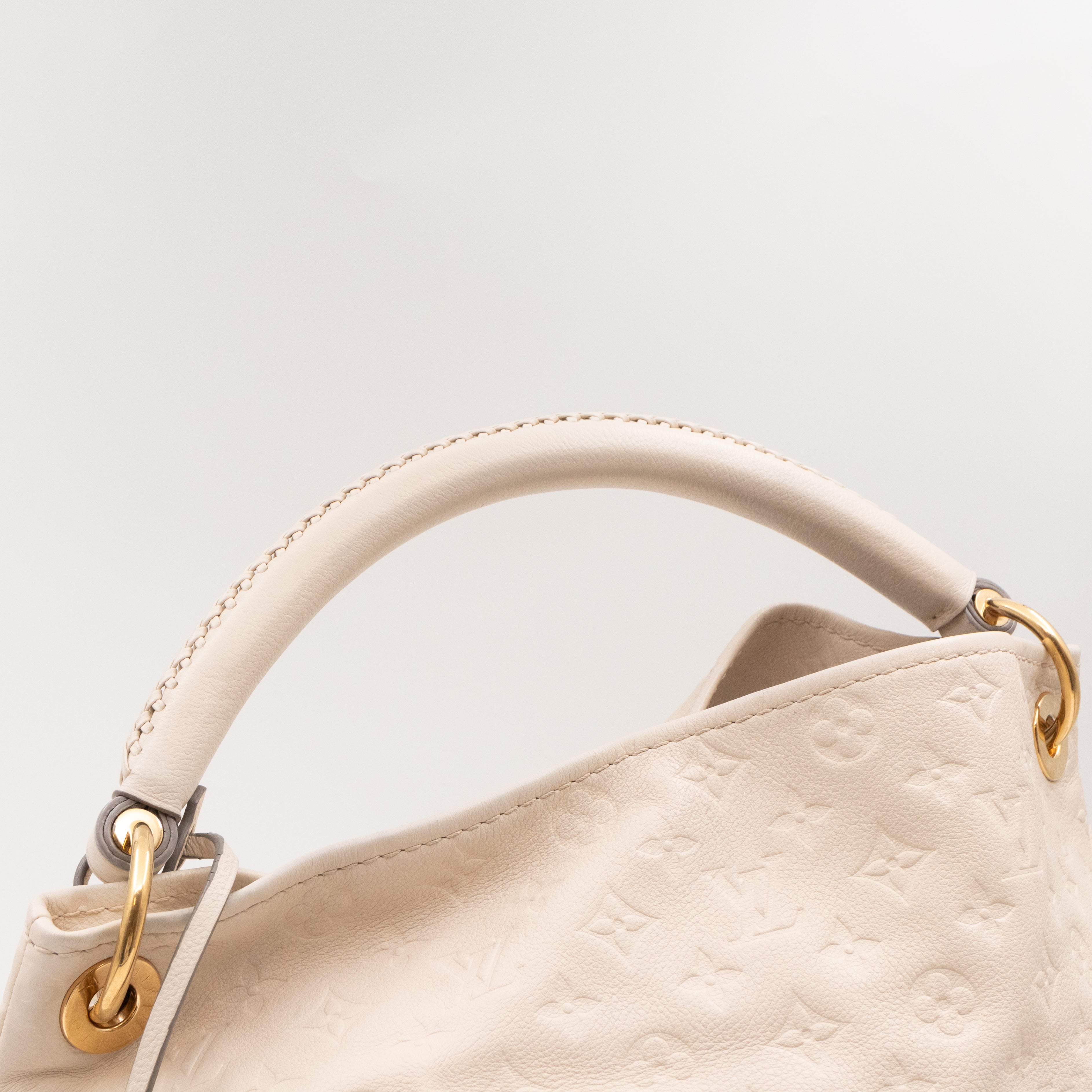 Artsy MM Monogram Empreinte White