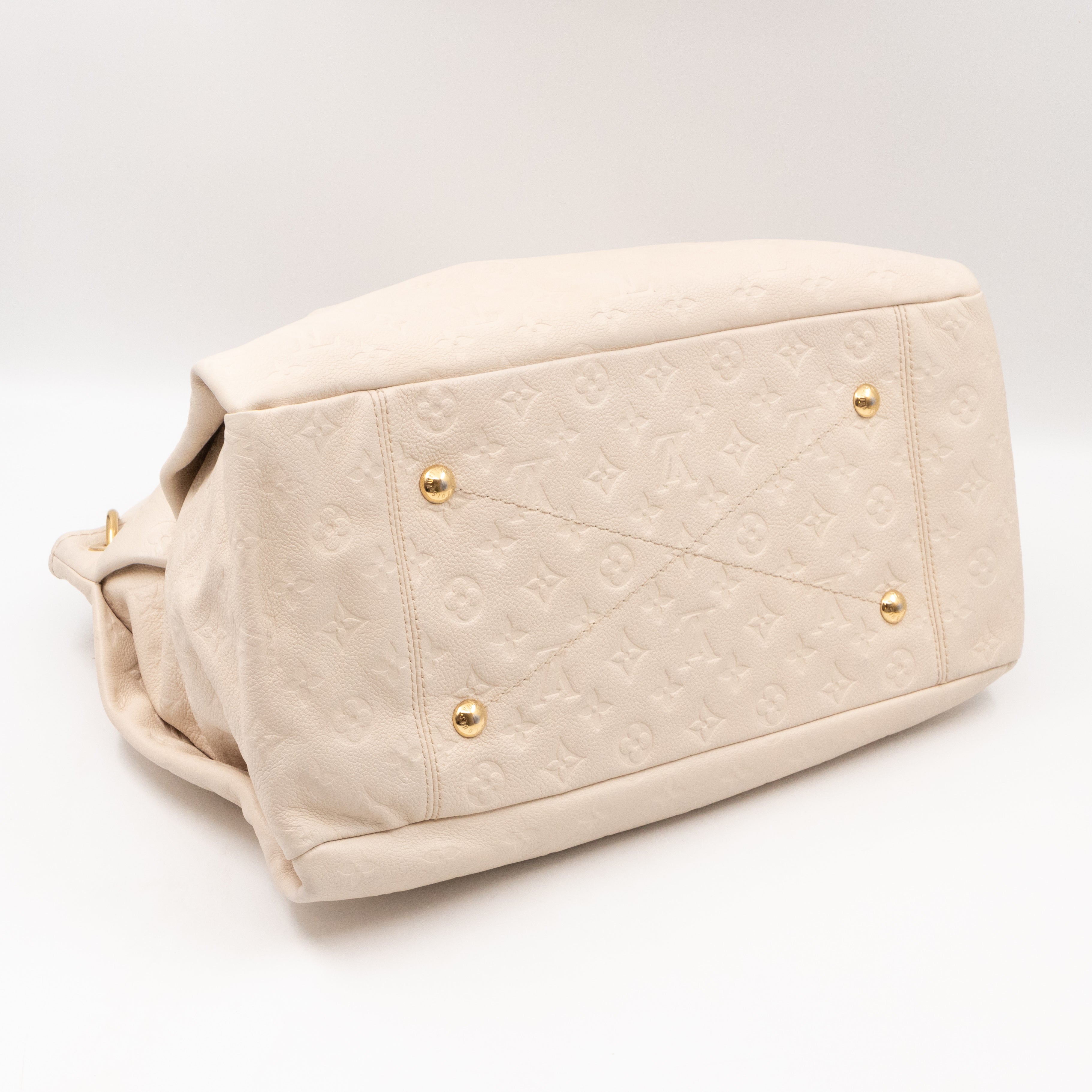 Artsy MM Monogram Empreinte White