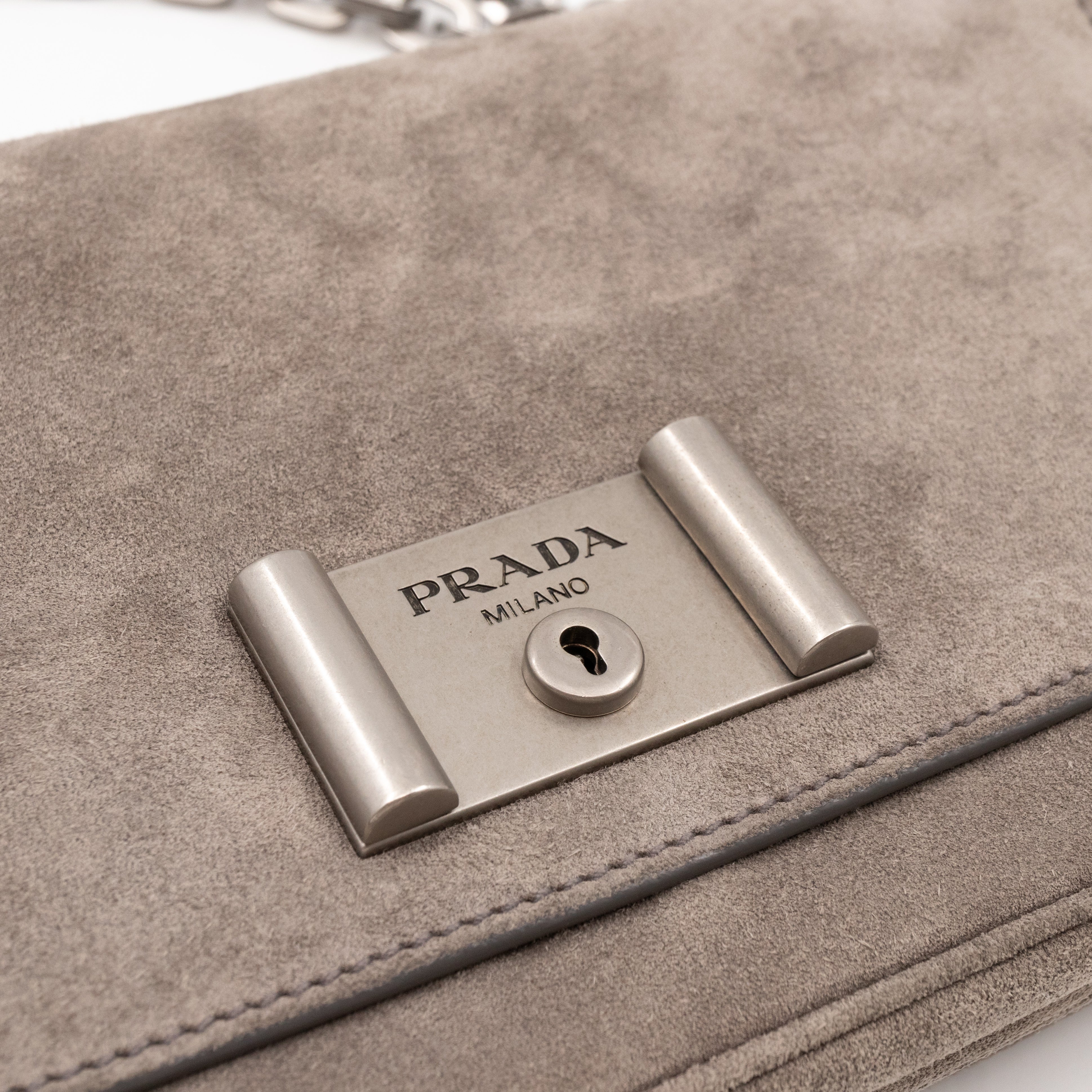 Chain Flap Shoulder Bag Grey Suede