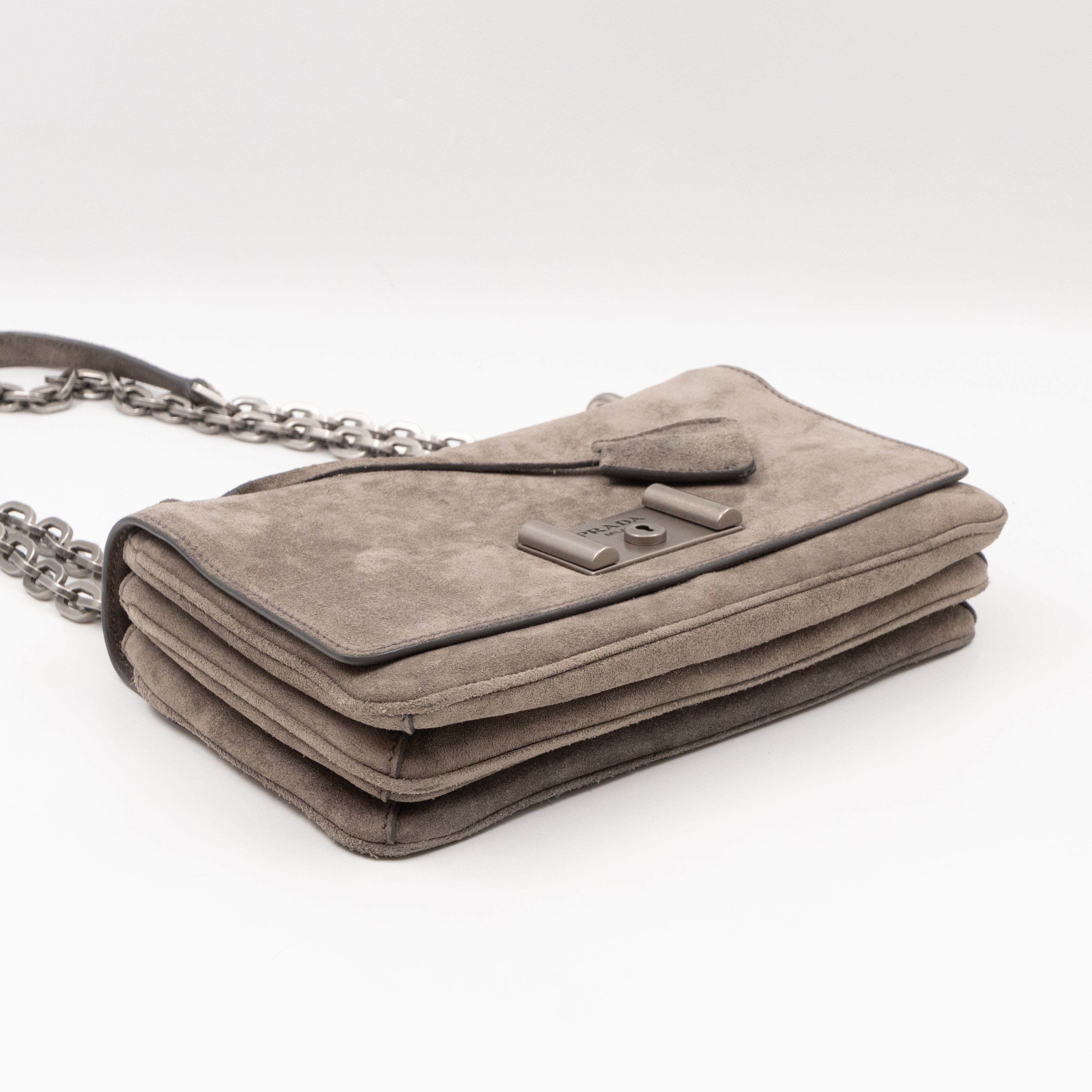 Chain Flap Shoulder Bag Grey Suede