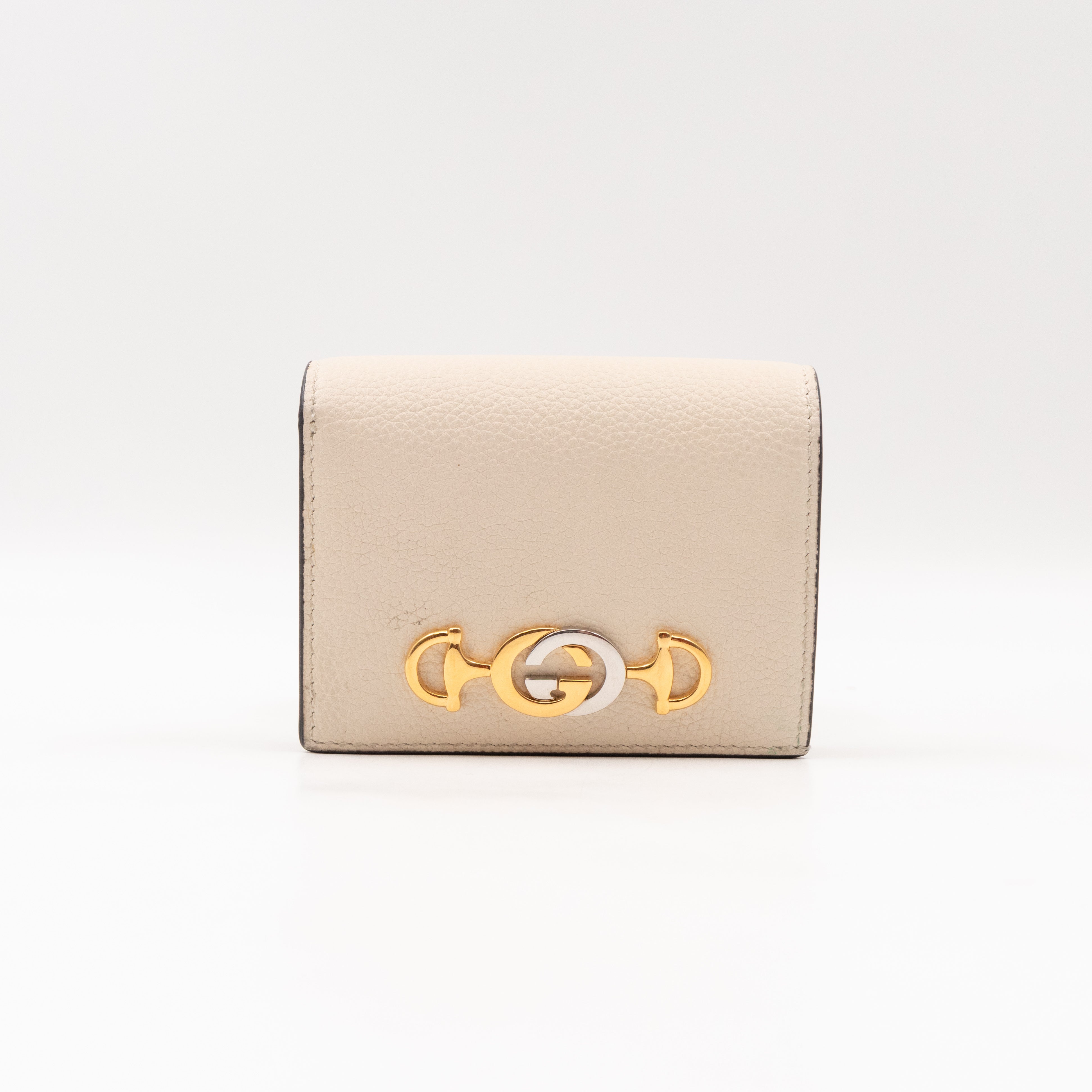 Zumi Chain Card Case Wallet White Leather