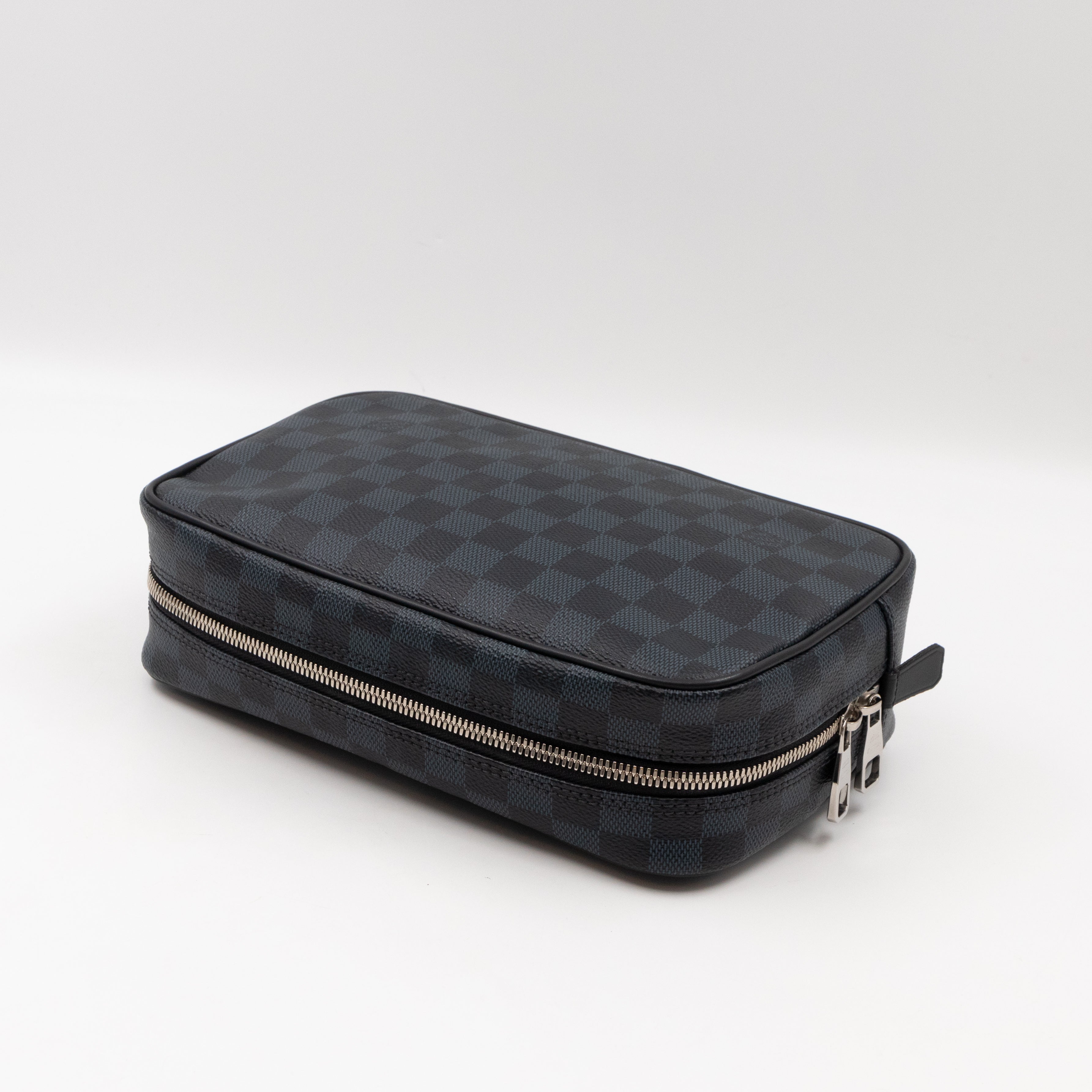 Toilet Pouch GM Damier Cobalt