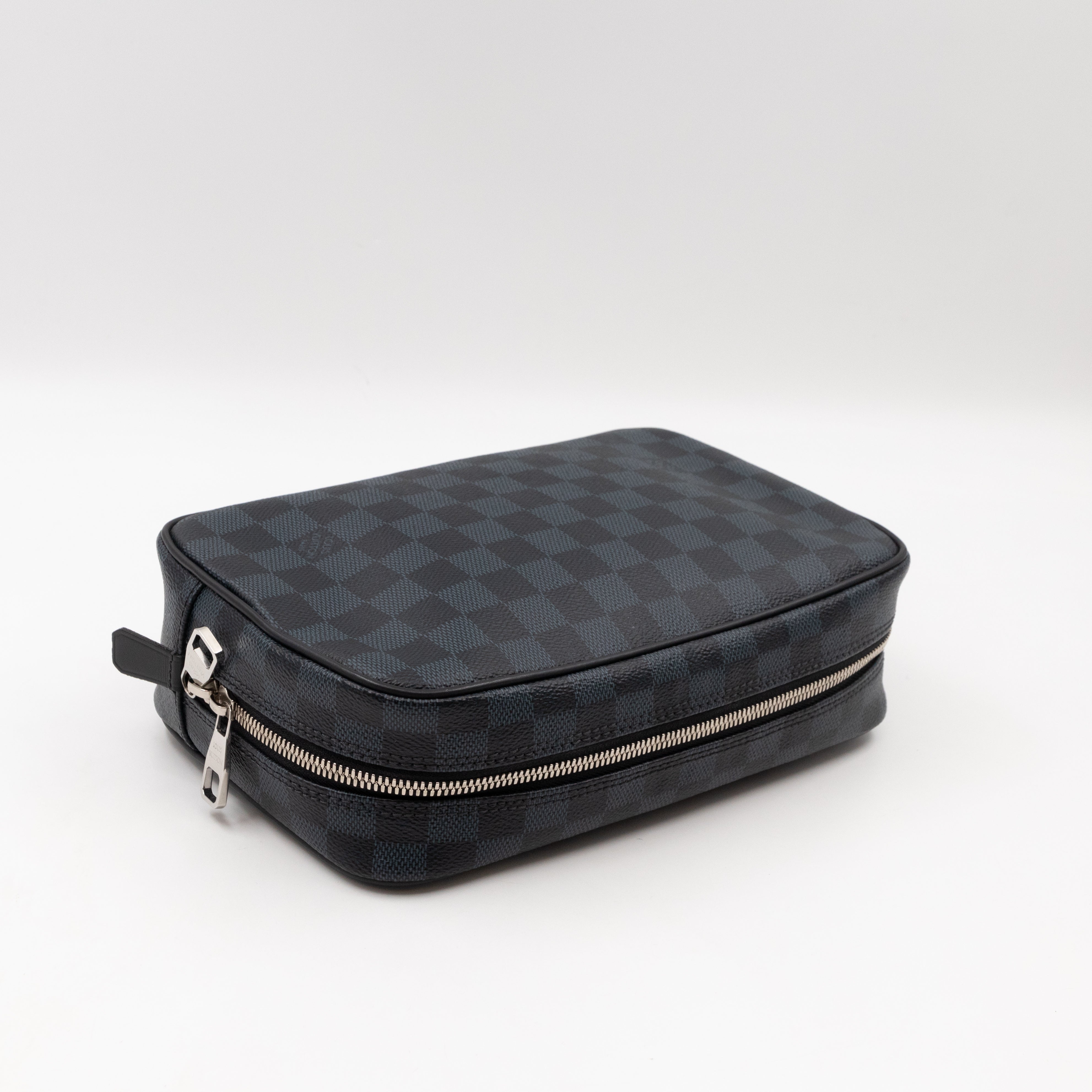 Toilet Pouch GM Damier Cobalt