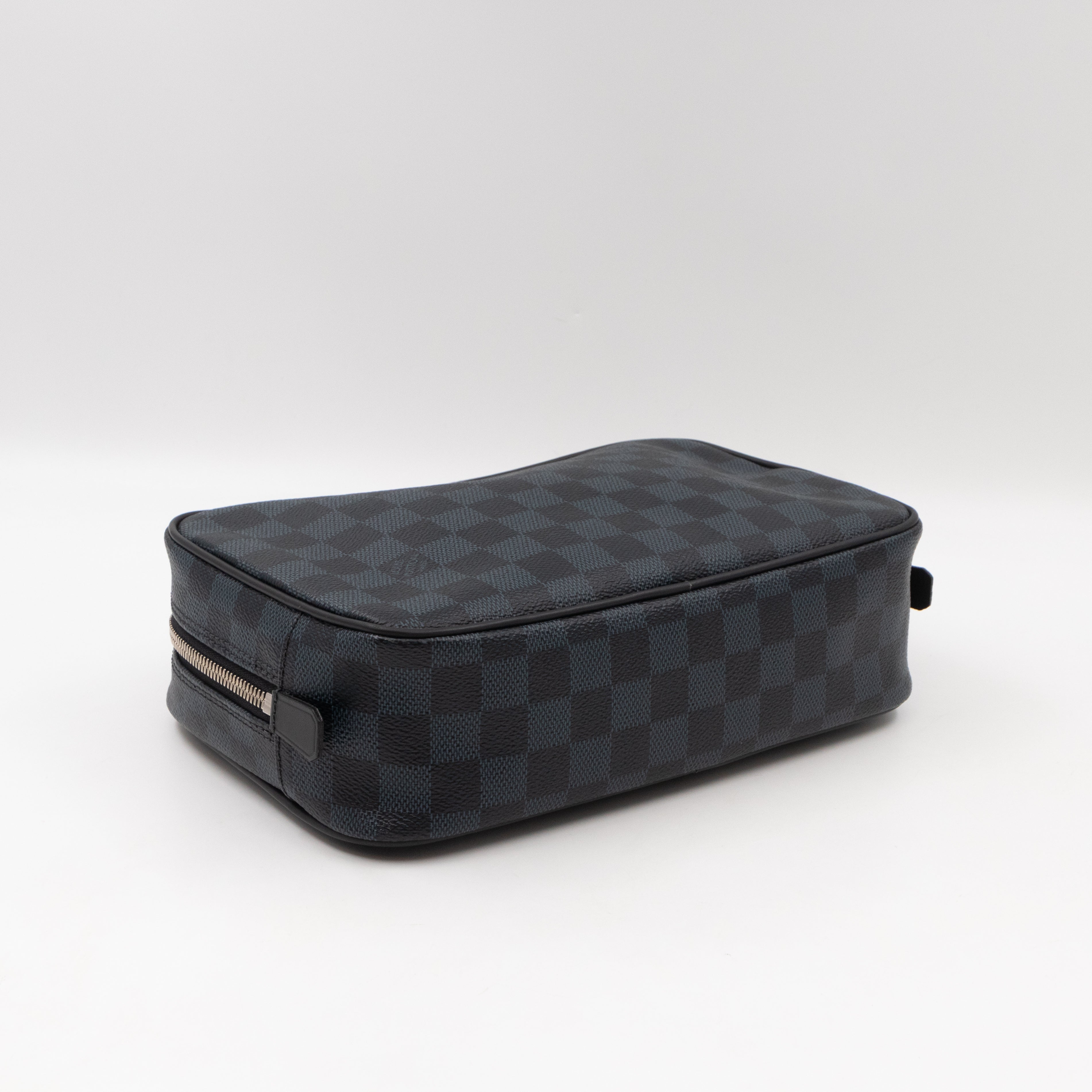 Toilet Pouch GM Damier Cobalt
