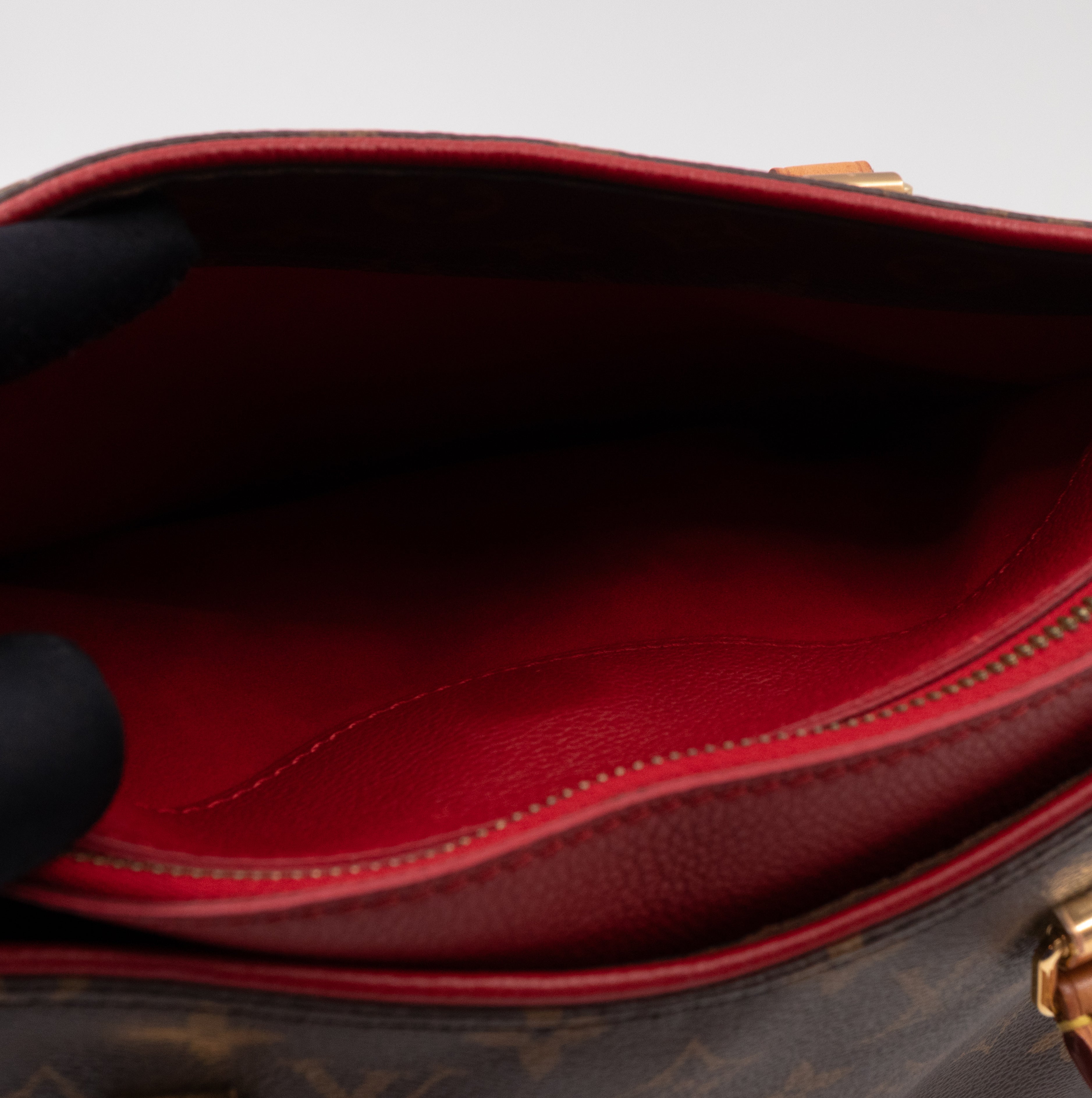 Pallas Monogram Cerise