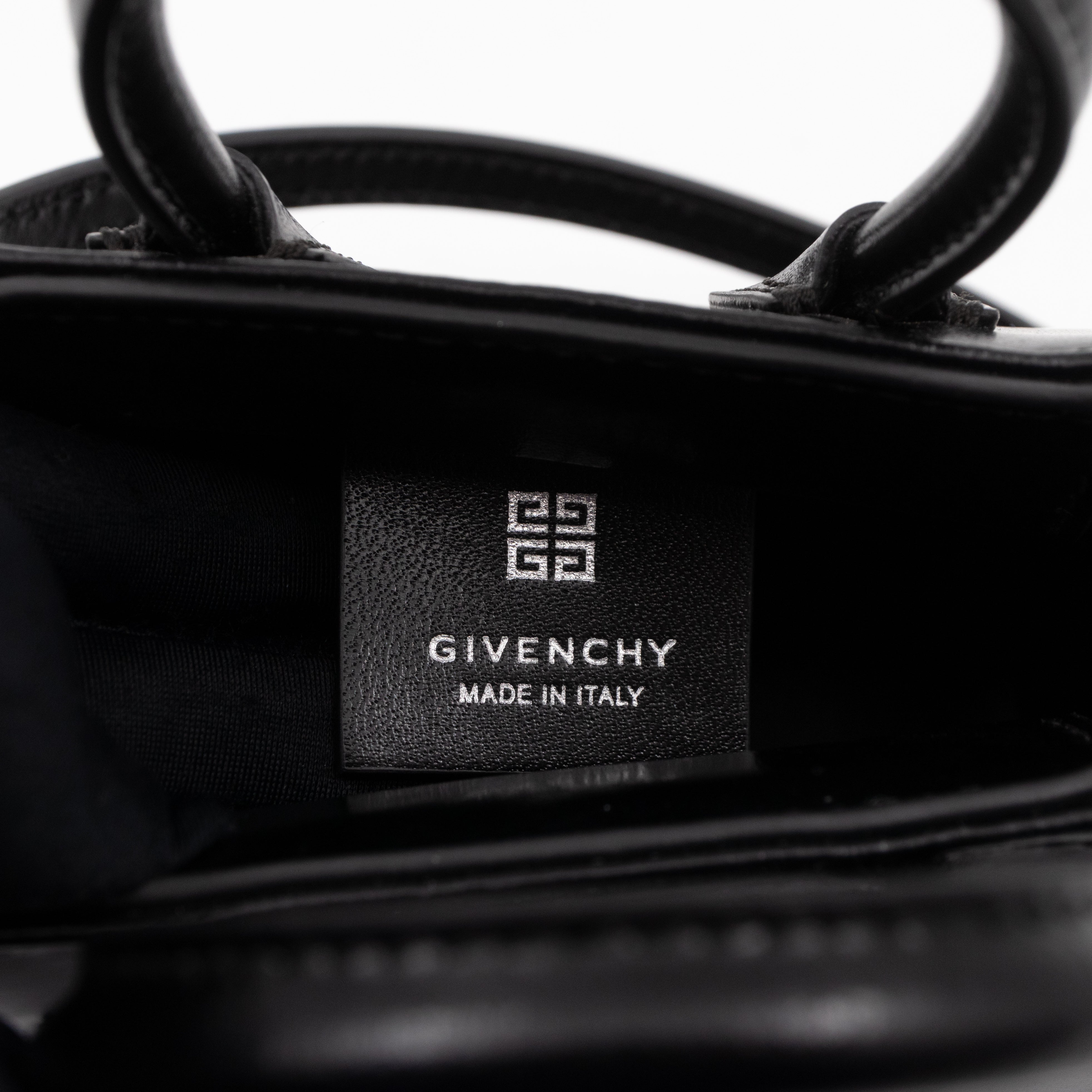 Antigona Micro Black Polished Calfskin Leather
