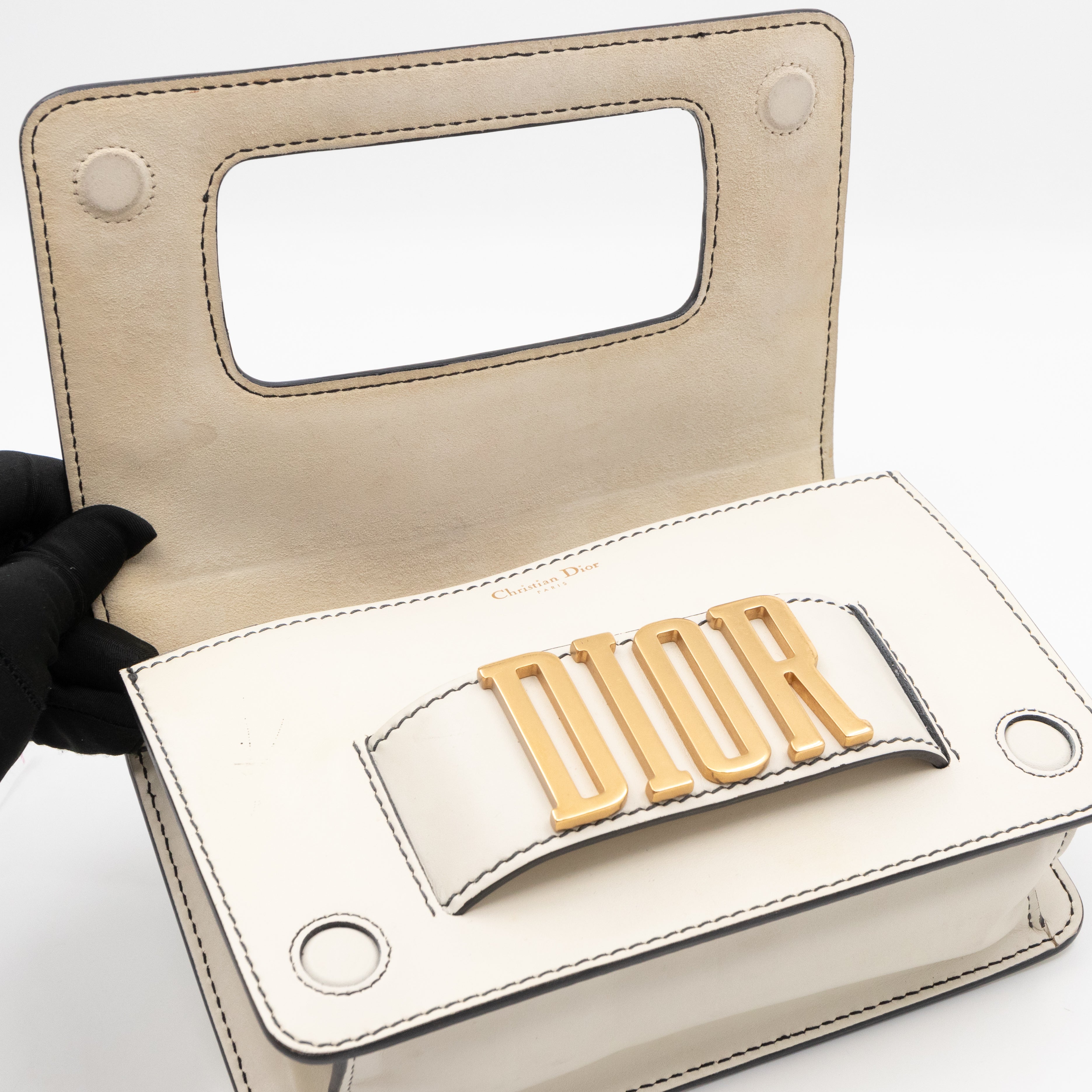 Dio(R)evolution Clutch Bag White Leather