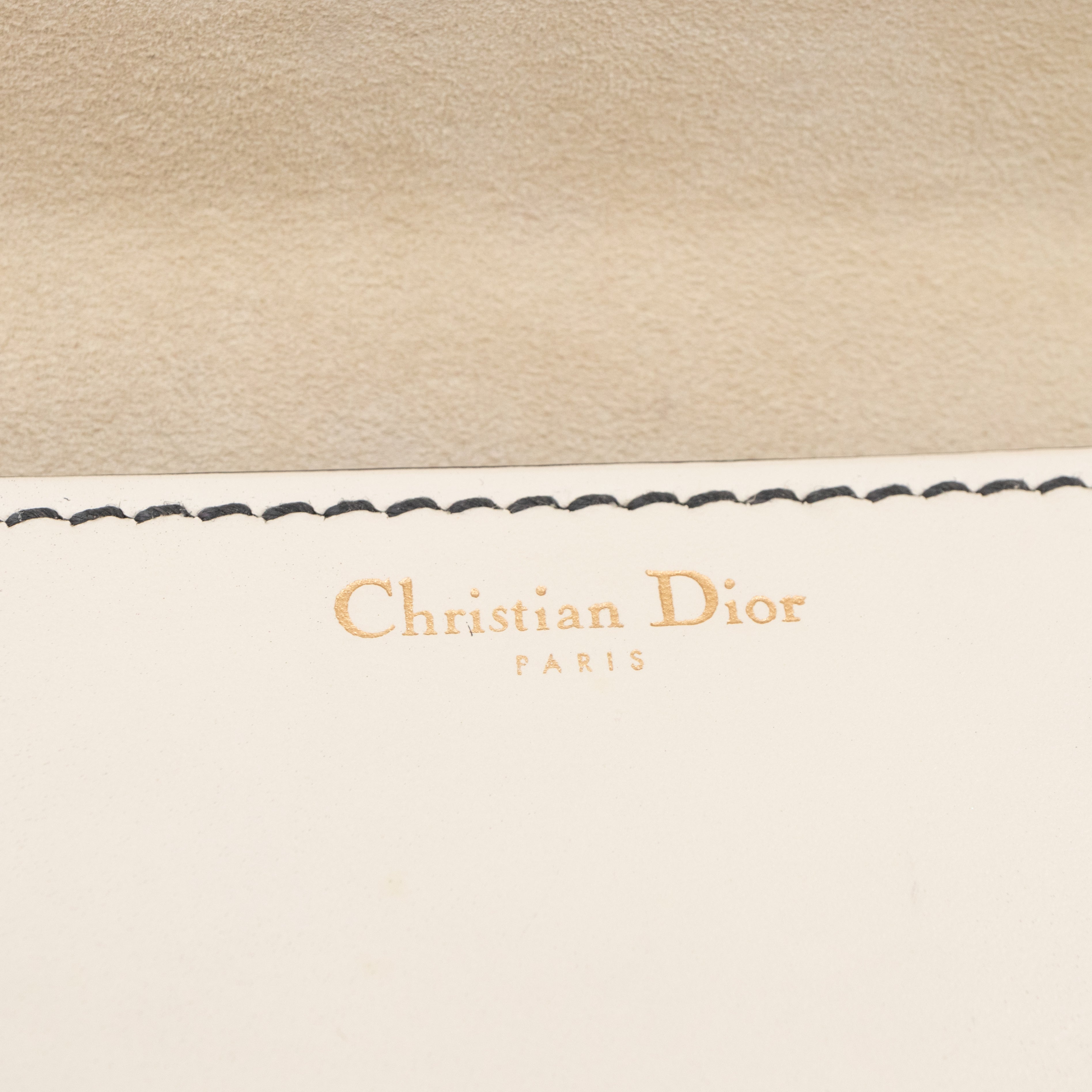 Dio(R)evolution Clutch Bag White Leather