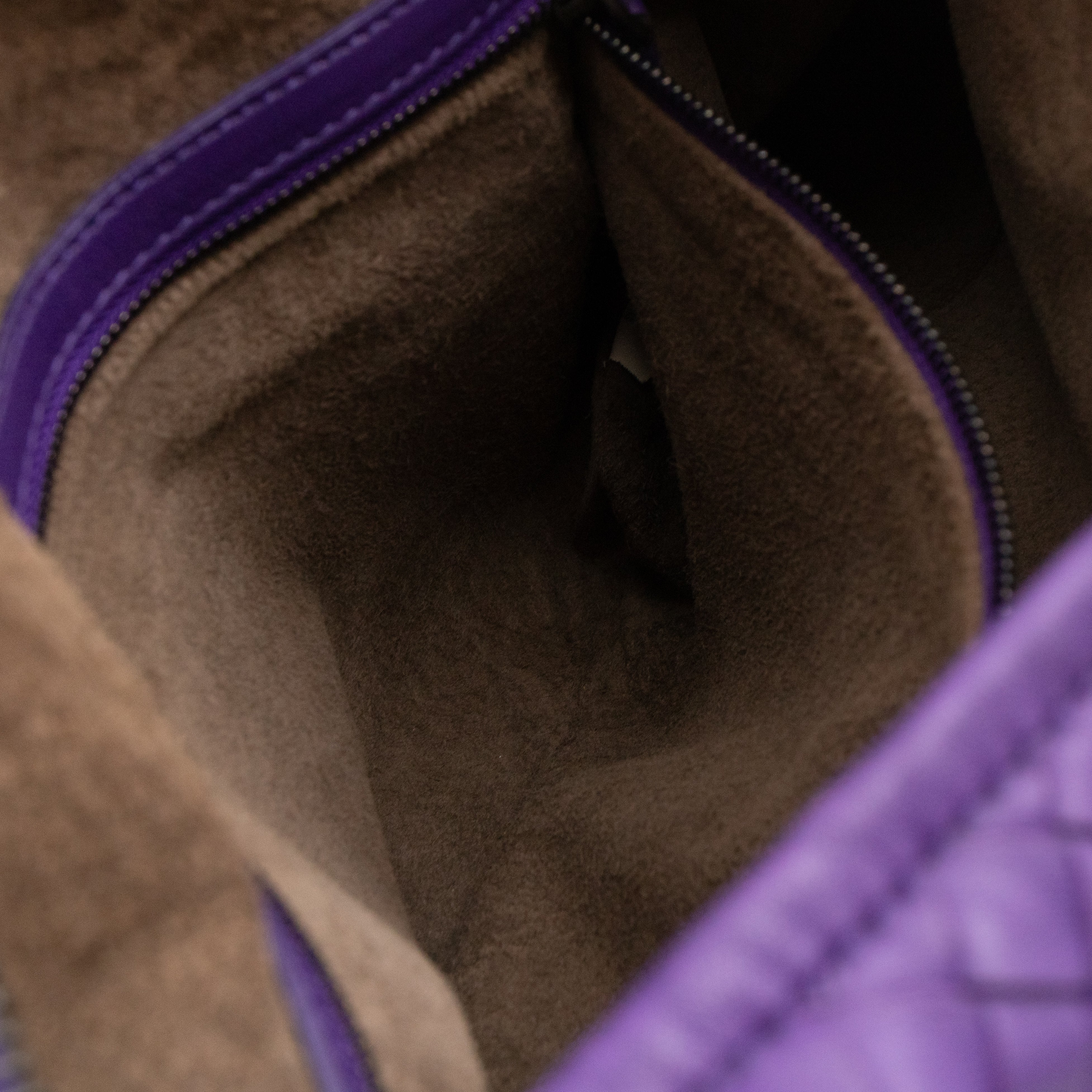 Veneta Hobo Bag Small Intrecciato Purple Leather