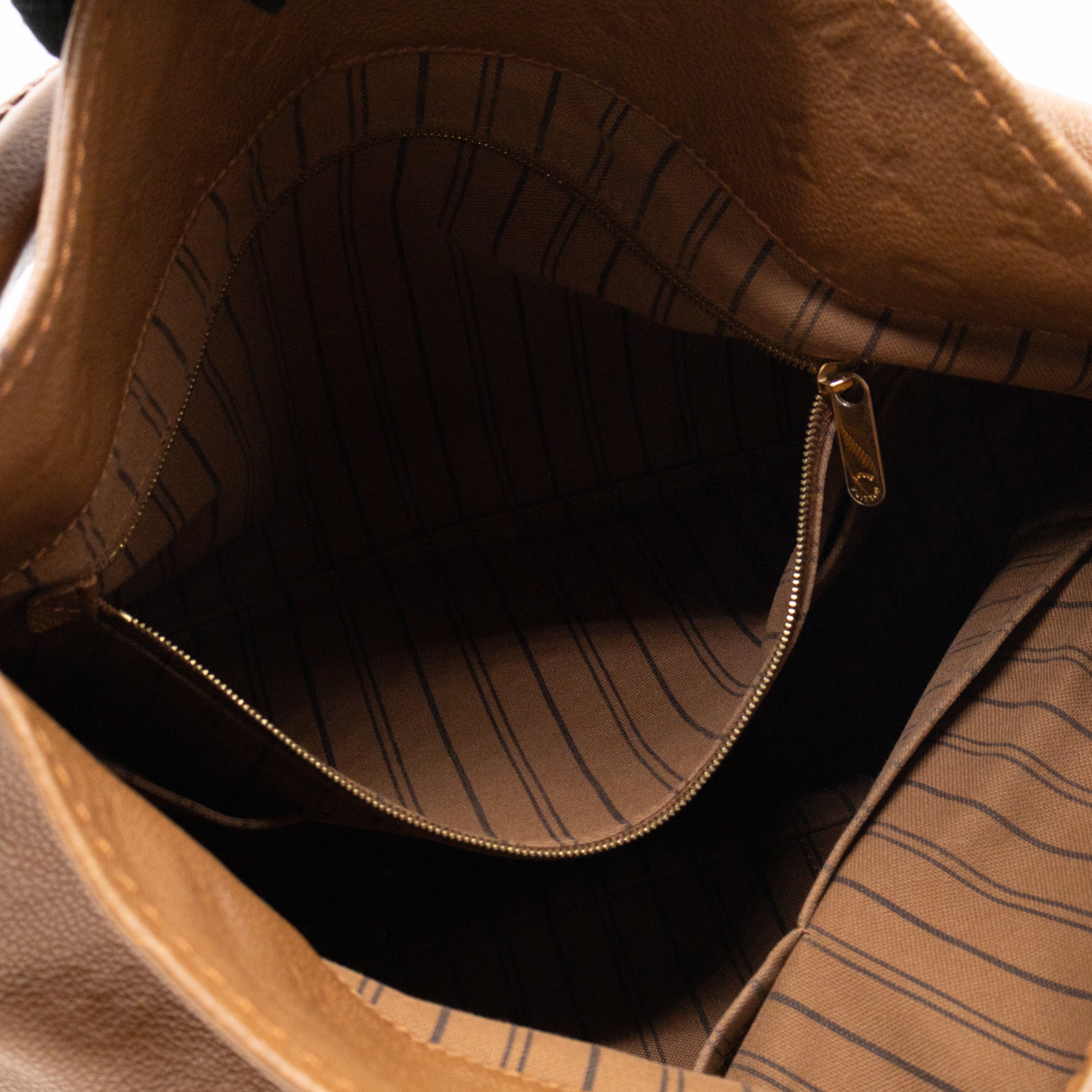 Artsy MM Monogram Empreinte Brown