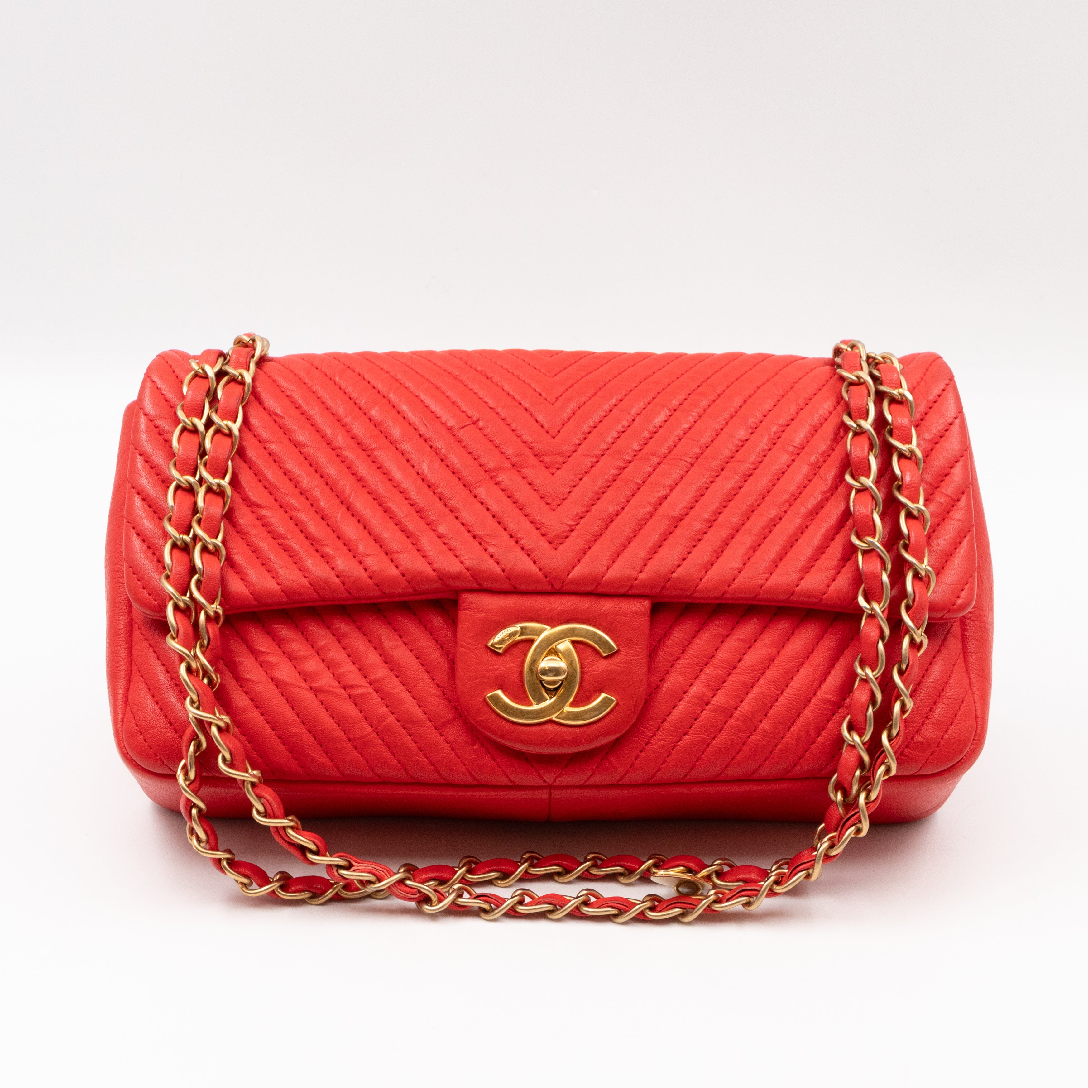 Medallion Charm Flap Bag Medium Red Chevron Calfskin Leather