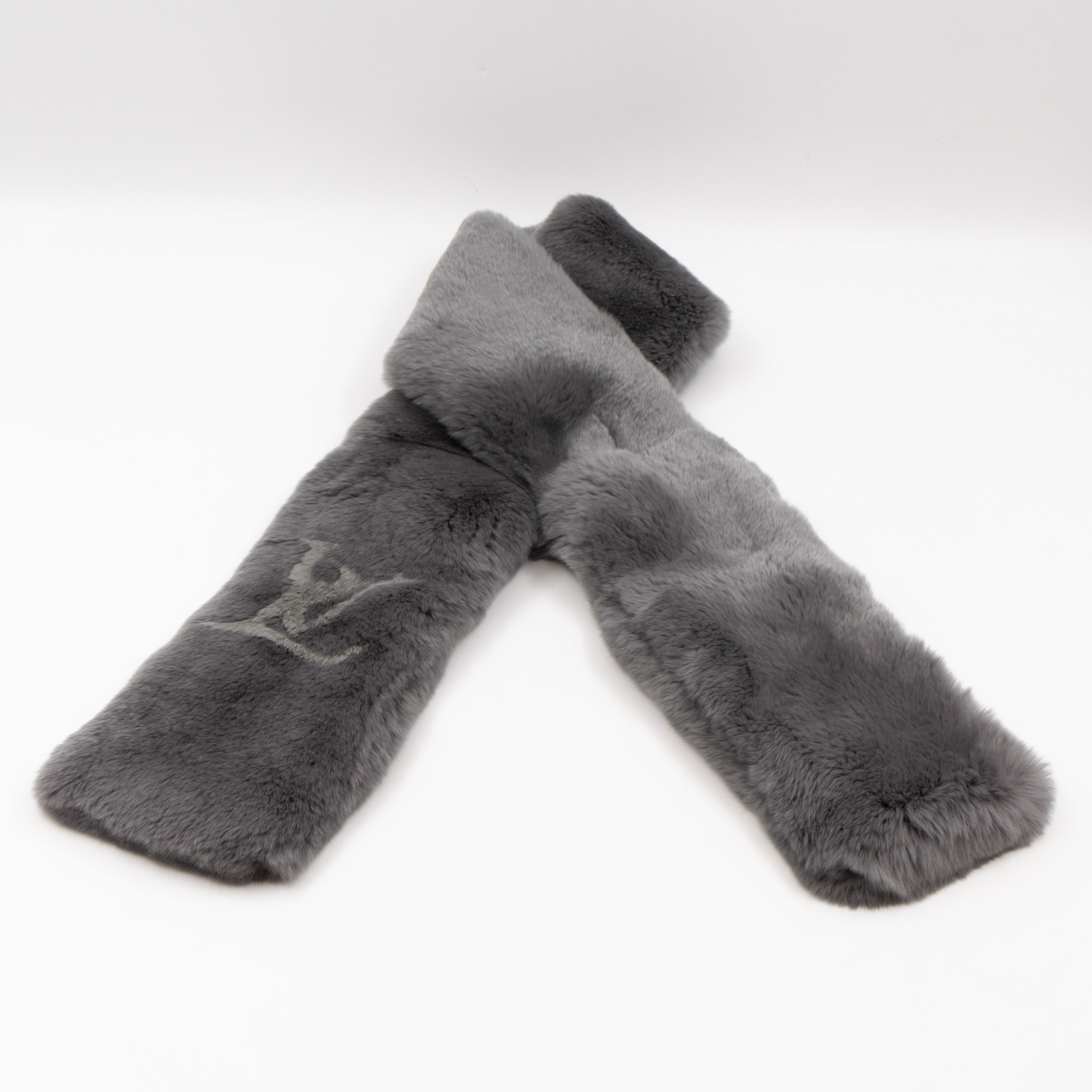 Rex Rabbit Grey Scarf Muffler