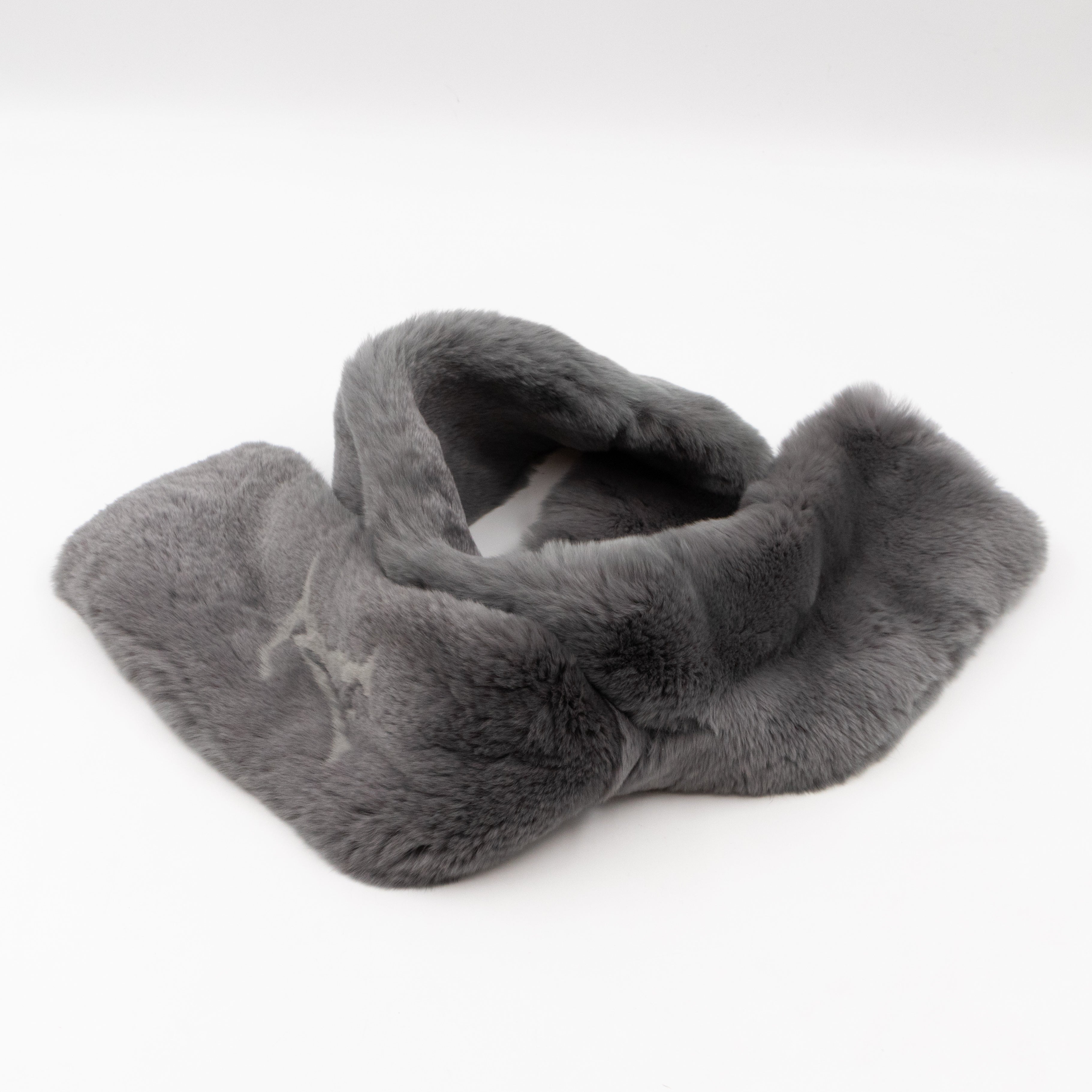 Rex Rabbit Grey Scarf Muffler