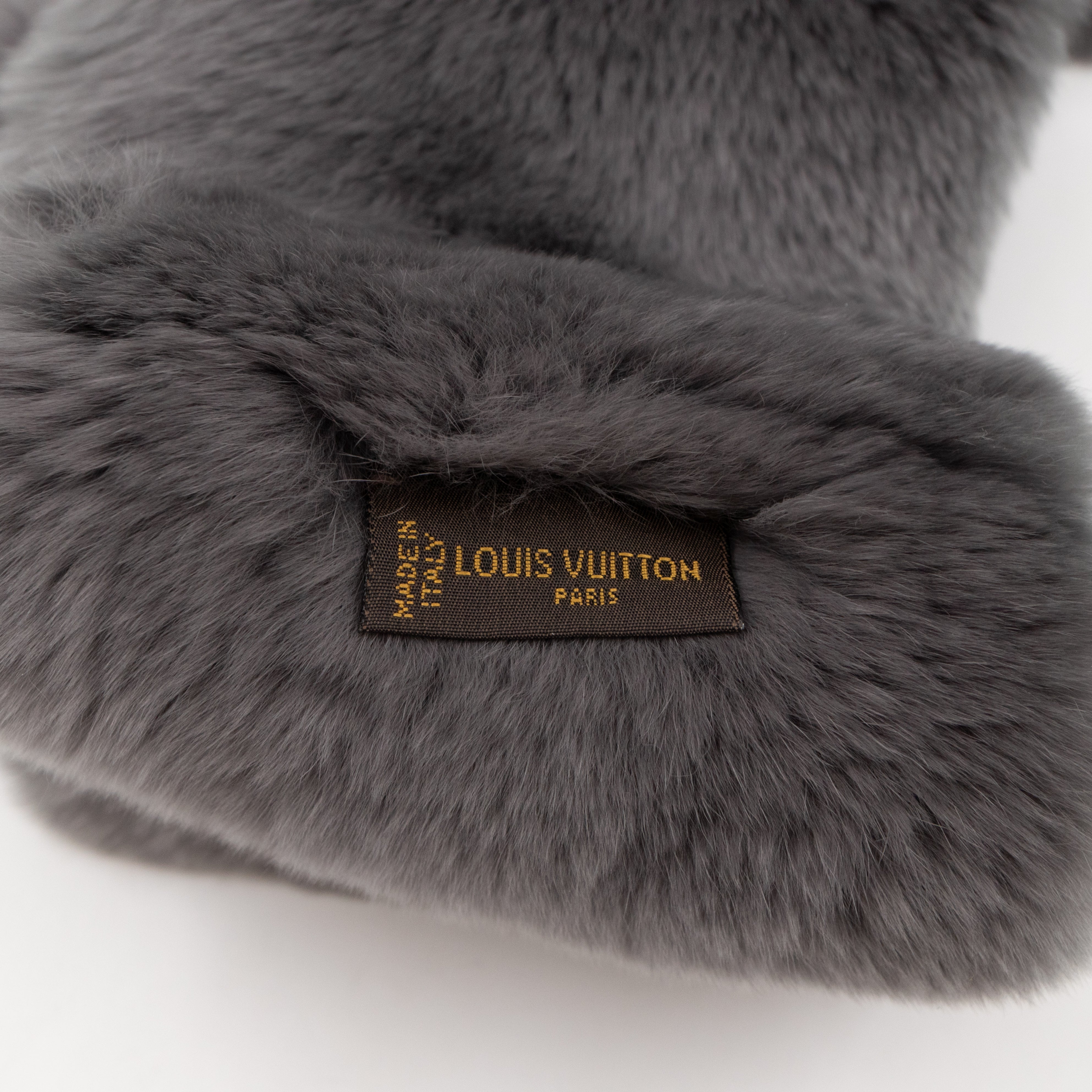 Rex Rabbit Grey Scarf Muffler