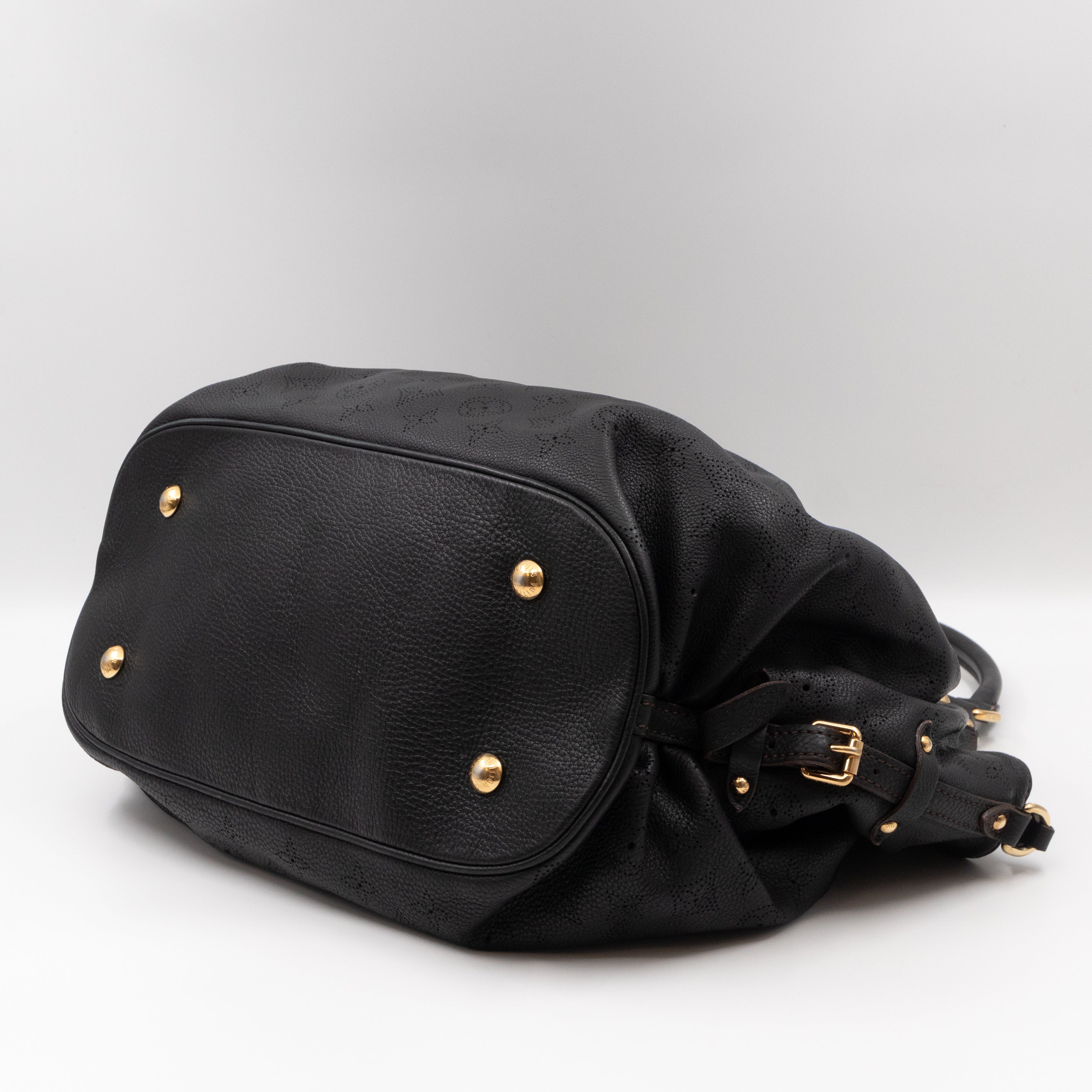 Mahina L Black Leather