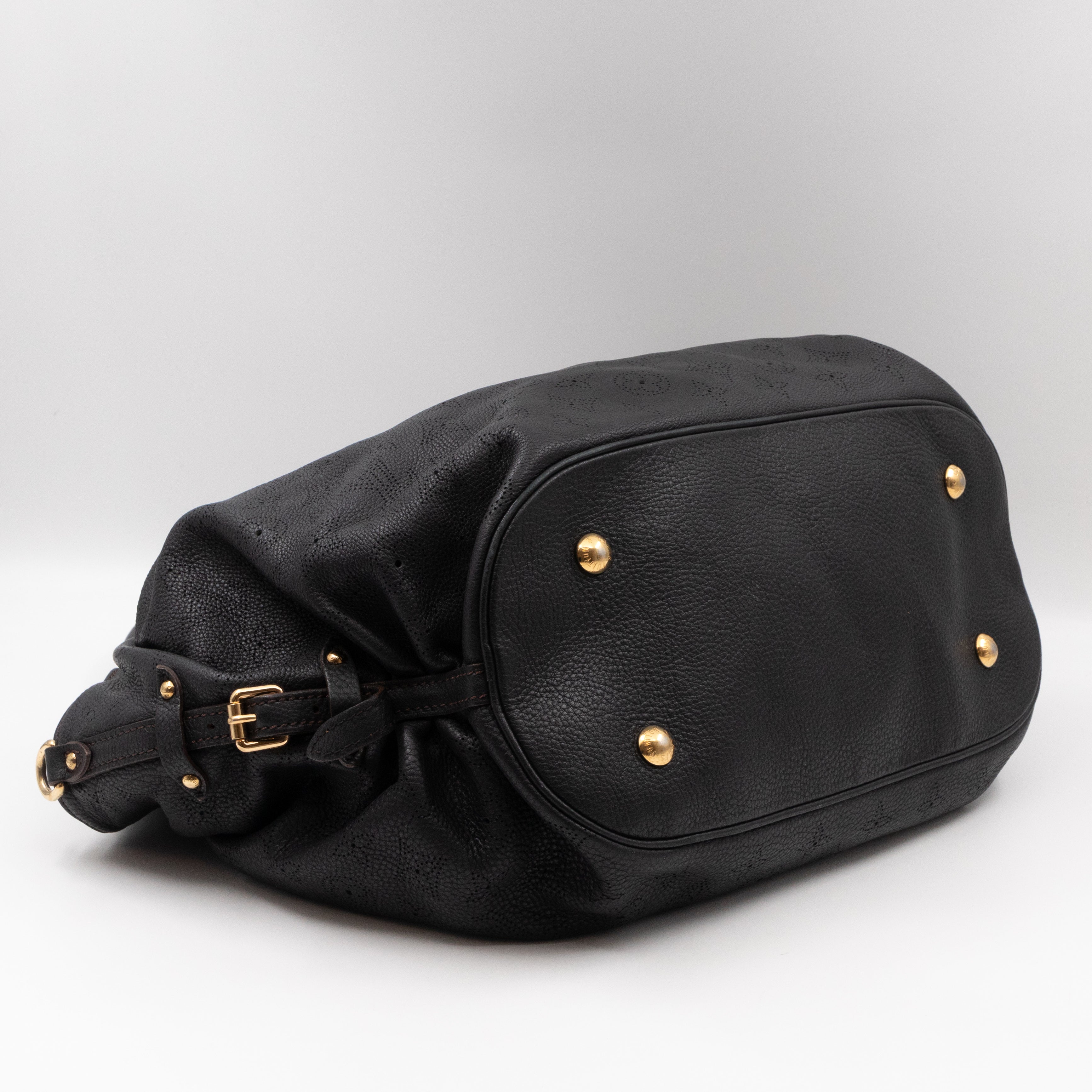 Mahina L Black Leather