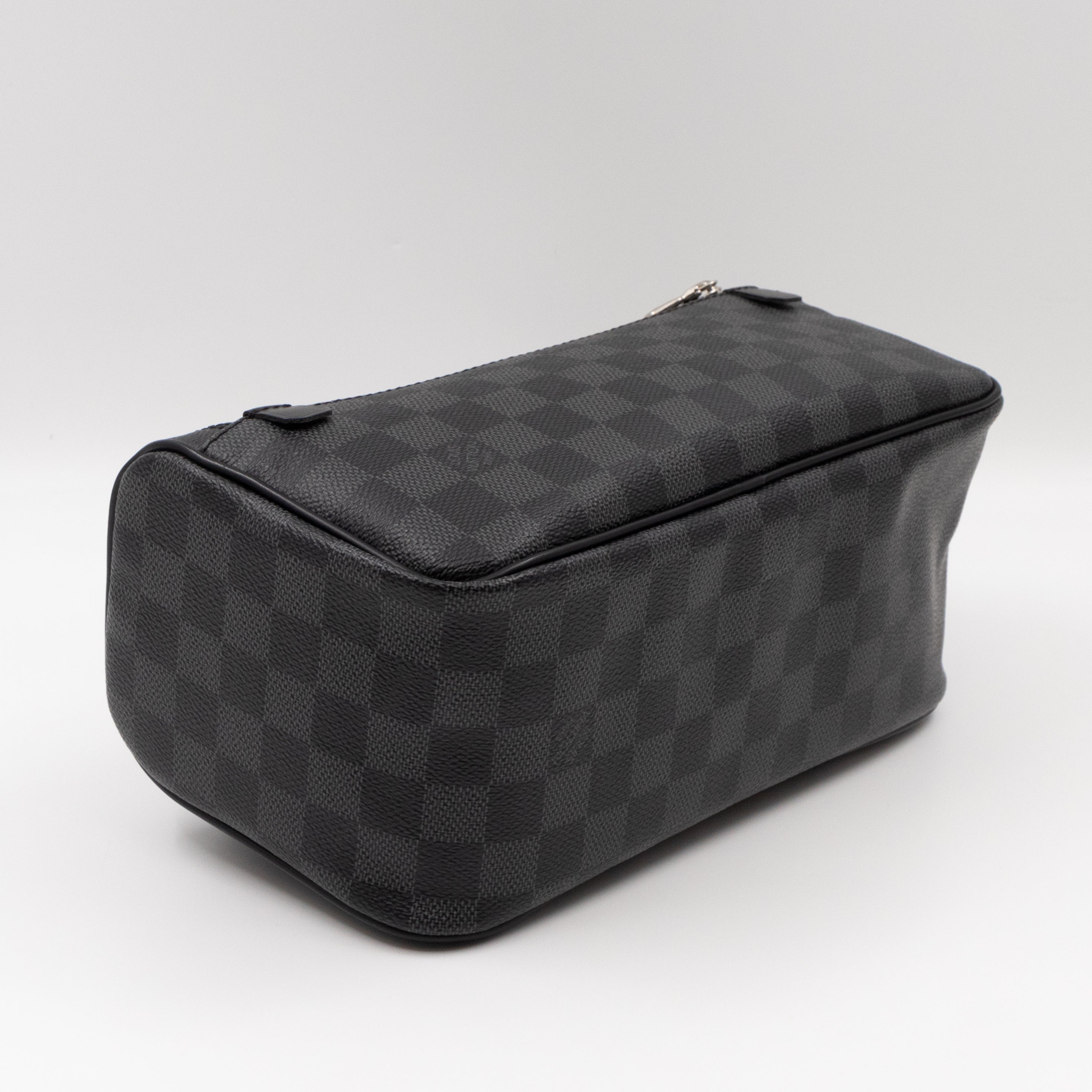 Toiletry Pouch Damier Graphite