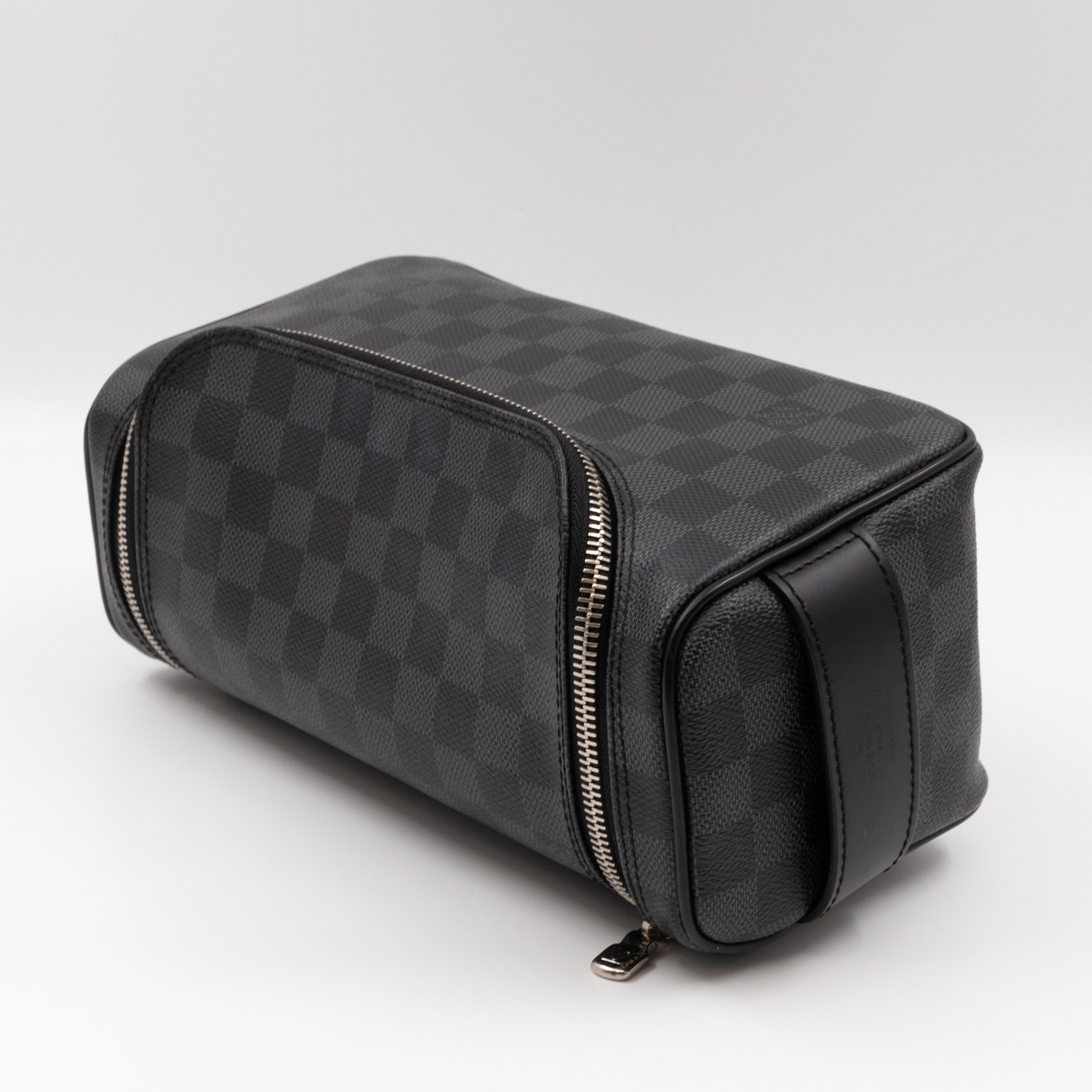 Toiletry Pouch Damier Graphite