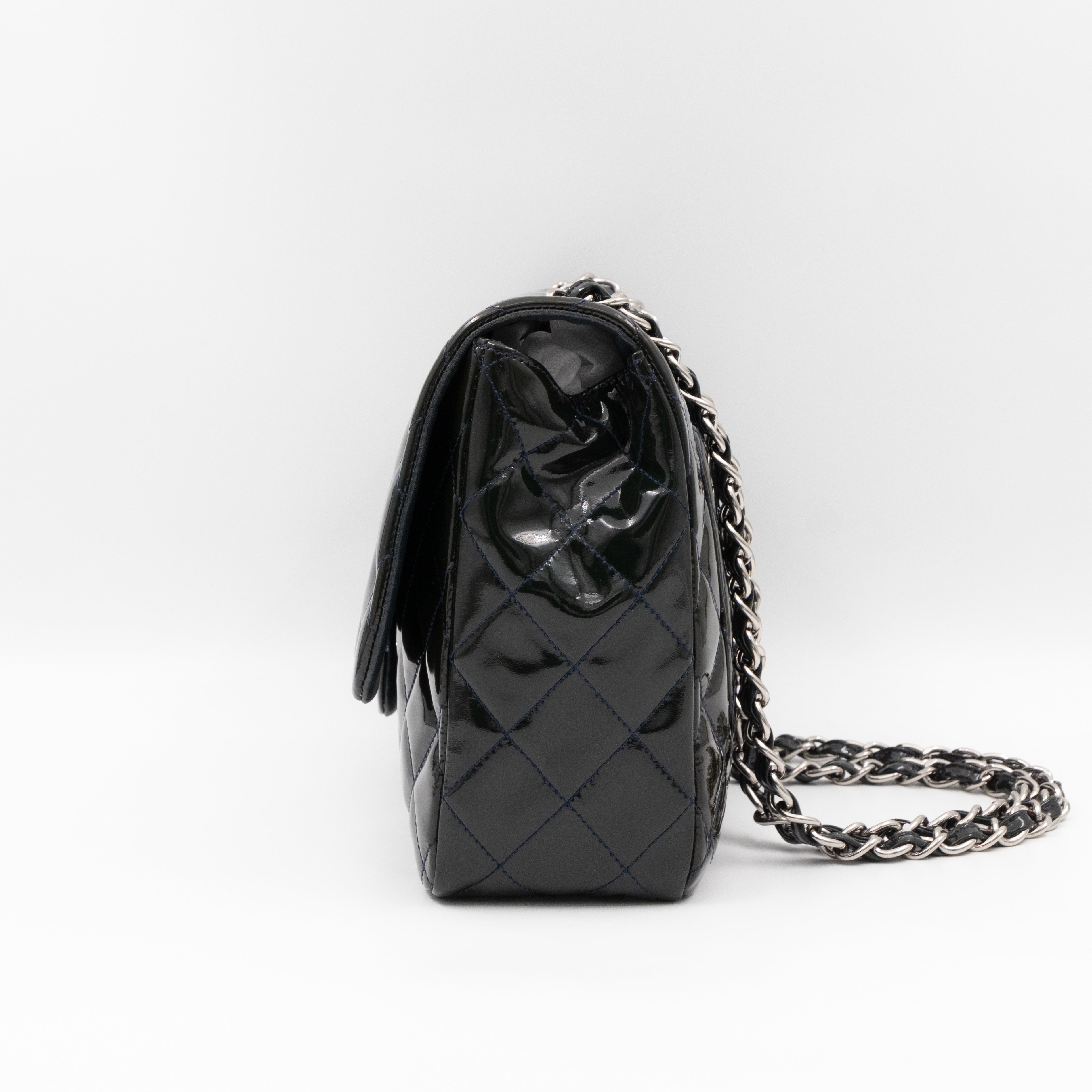 Classic Single Flap Jumbo Navy Blue Patent Leather