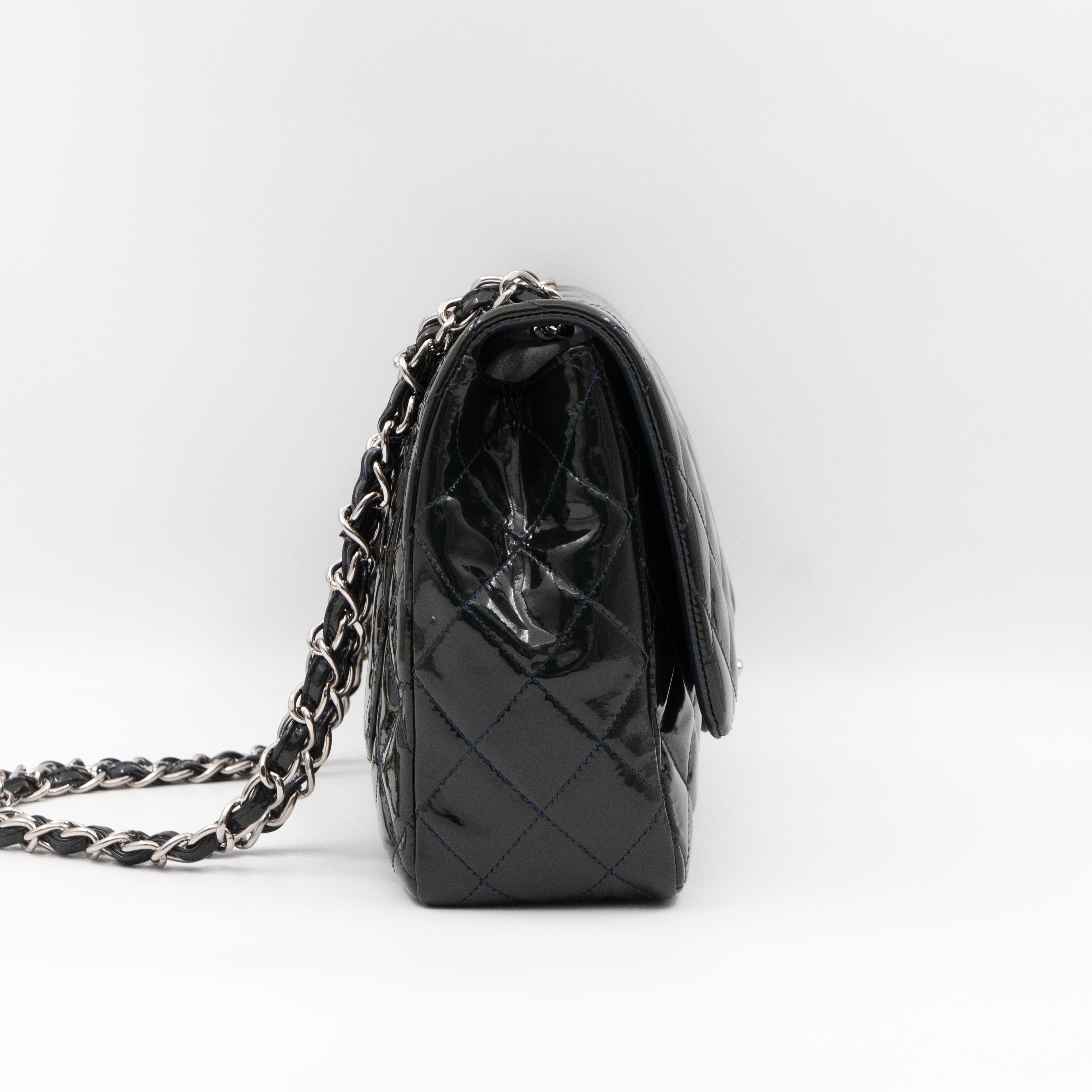 Classic Single Flap Jumbo Navy Blue Patent Leather