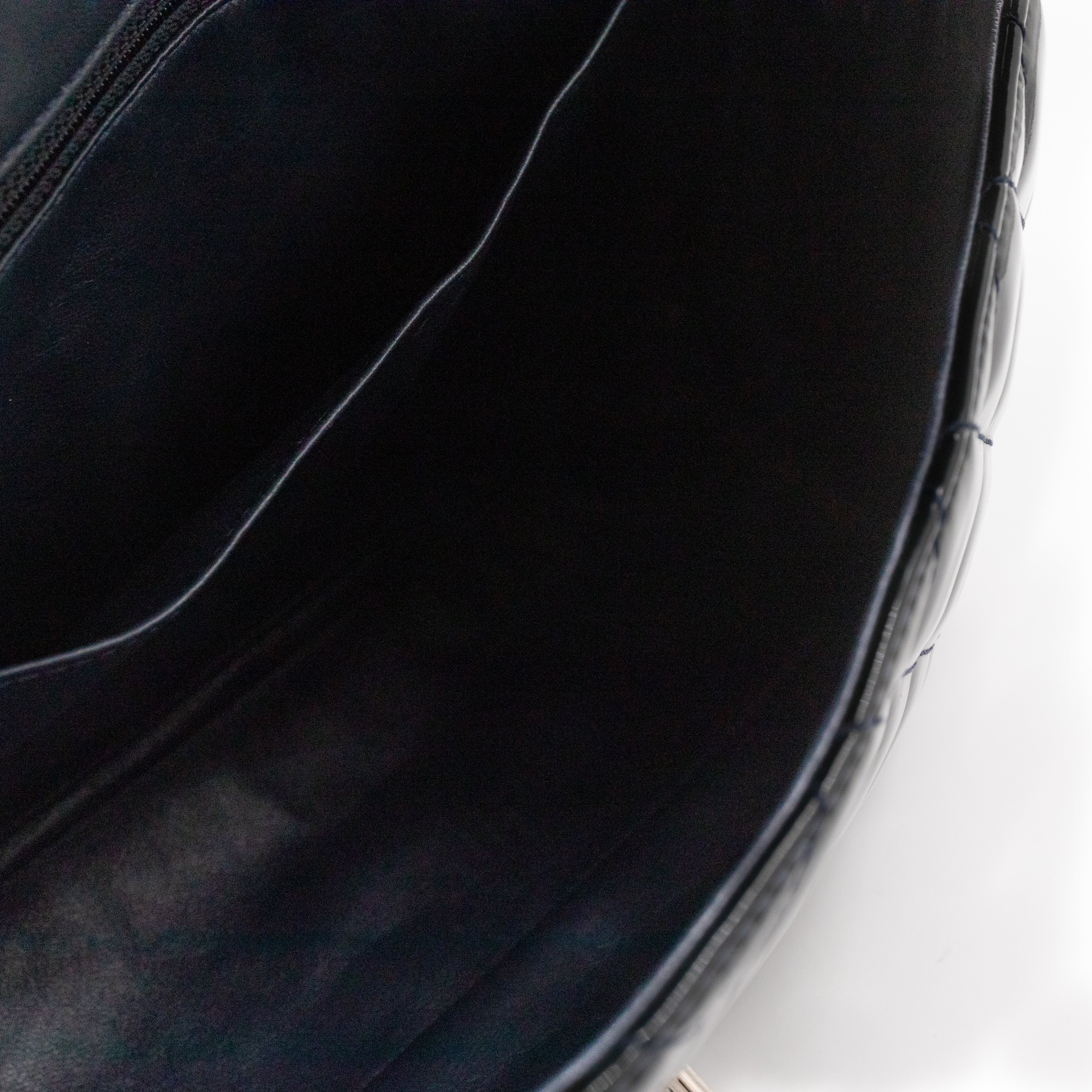 Classic Single Flap Jumbo Navy Blue Patent Leather