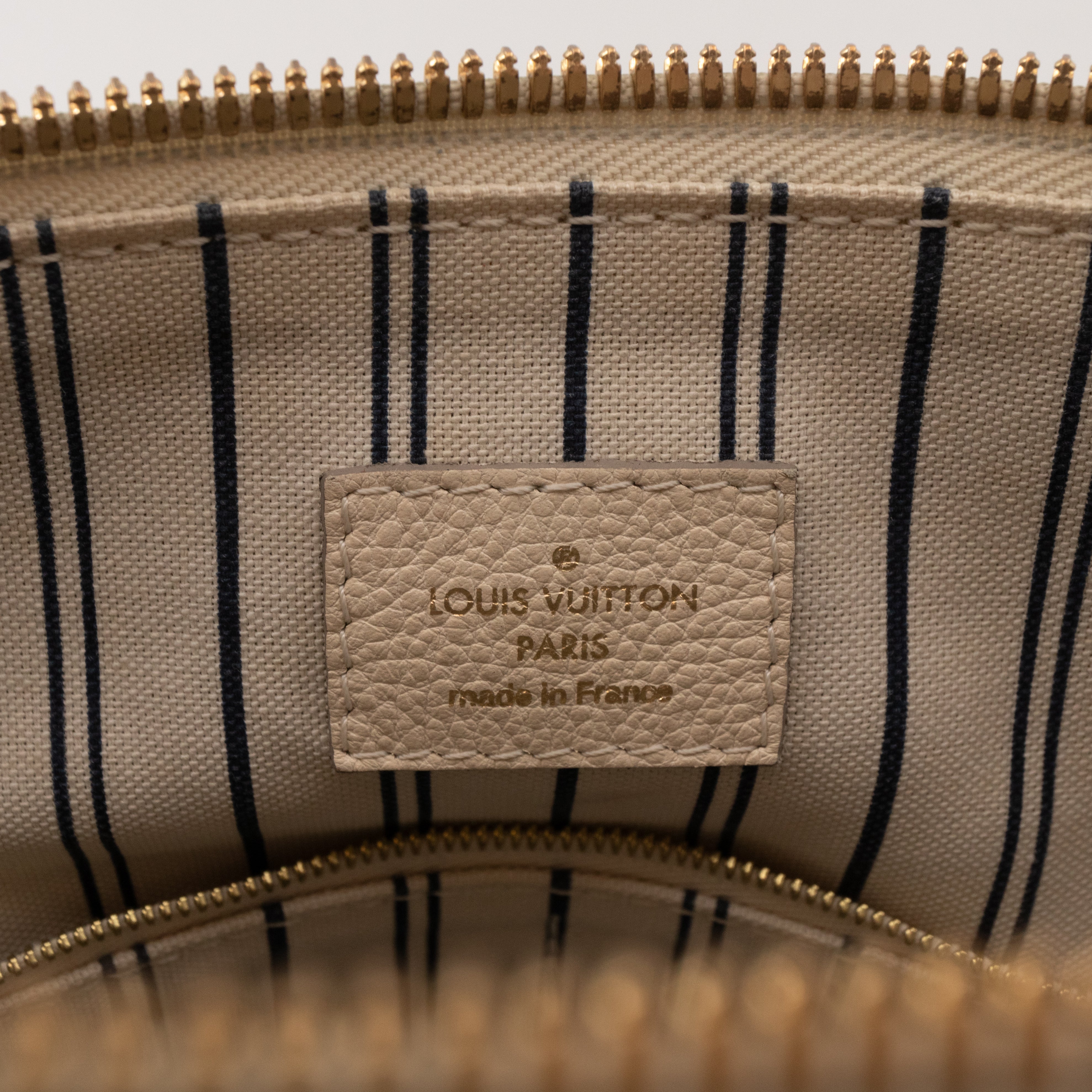 Lumineuse PM Monogram Empreinte White