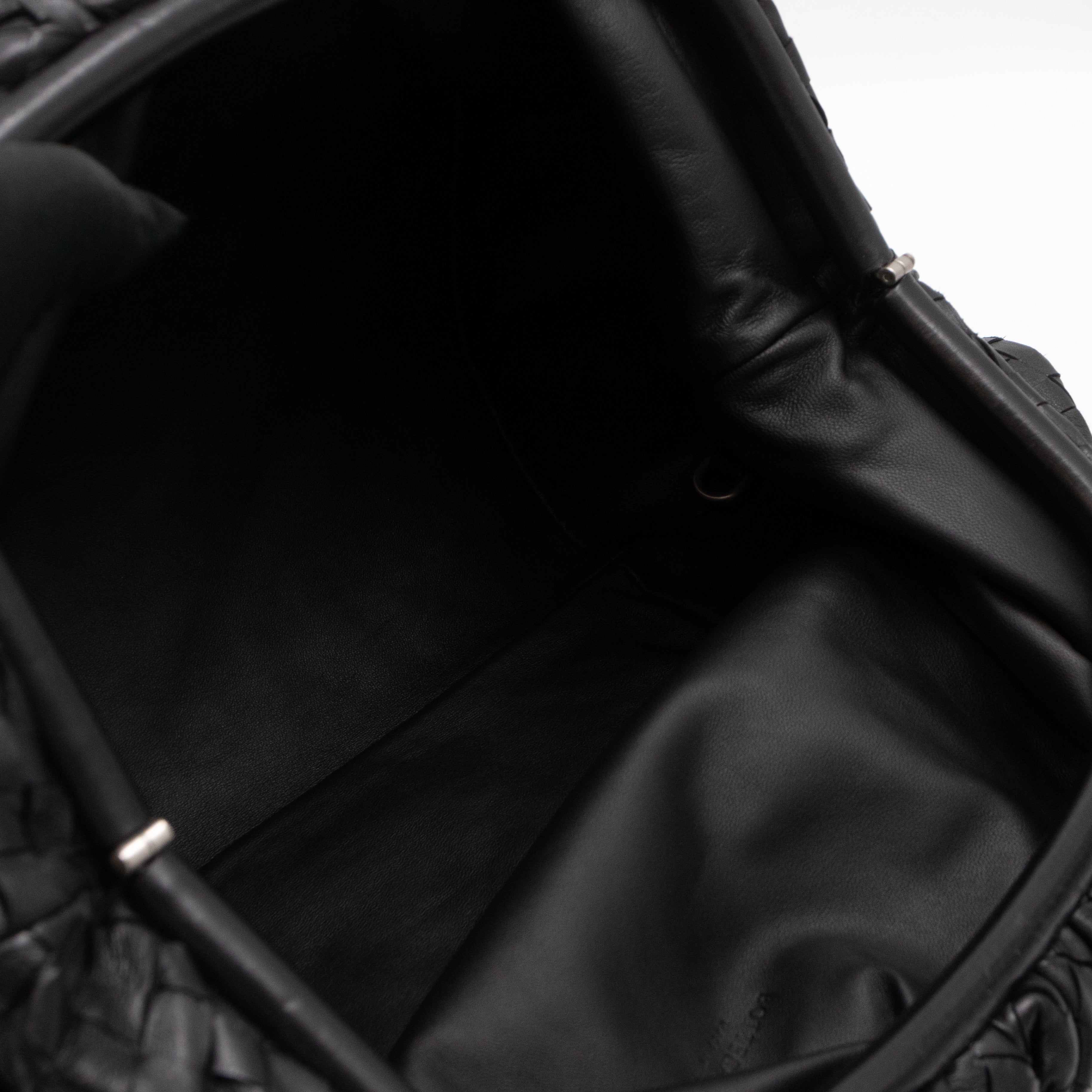 Pouch Clutch Intrecciato black Leather